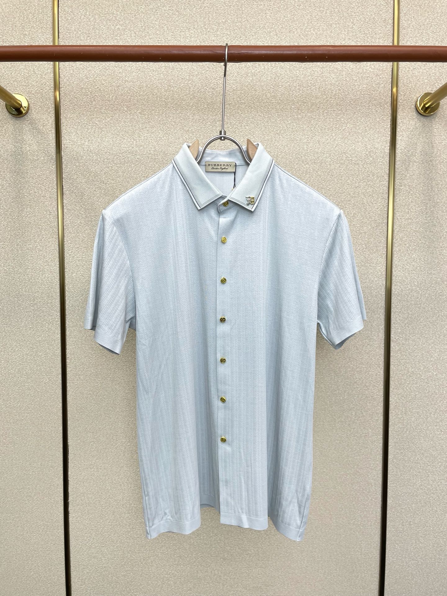 。Burberry巴宝莉💥砸锅卖铁都要上的新款新款原单男士休闲短袖 高端定制 高端版本 时尚百搭爆款⚠️