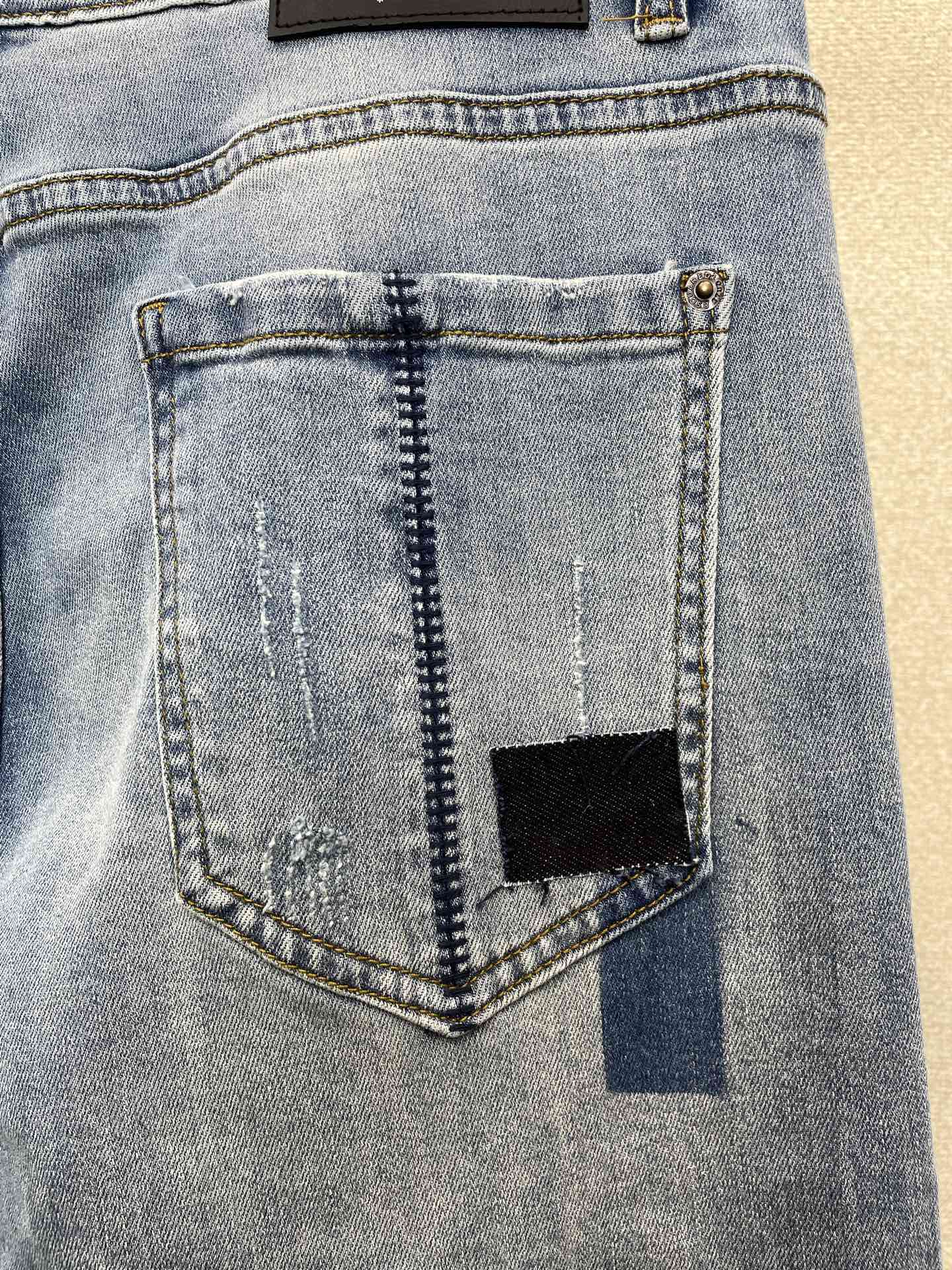 DSQUARED2第二次方💥砸锅卖铁都要上的新款新款休闲牛仔短裤🩳 高端版本！专柜定制面料 透气舒适度高