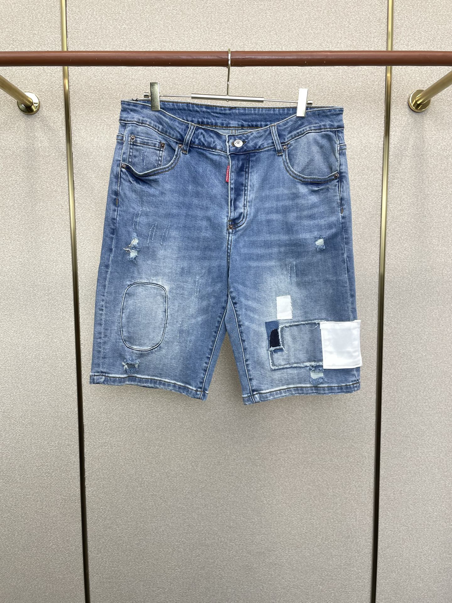 DSQUARED2第二次方💥砸锅卖铁都要上的新款新款休闲牛仔短裤🩳 高端版本！专柜定制面料 透气舒适度高
