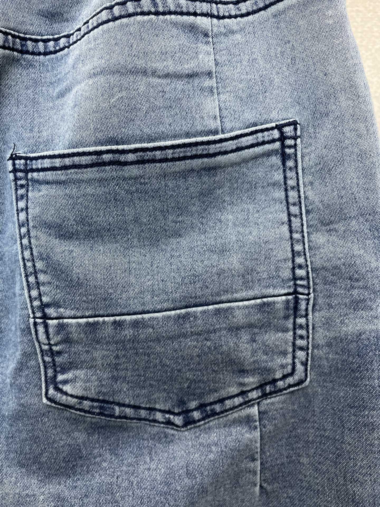 Burberry巴宝莉💥砸锅卖铁都要上的新款新款休闲抽绳牛仔短裤🩳 高端版本！专柜定制面料 透气舒适度高