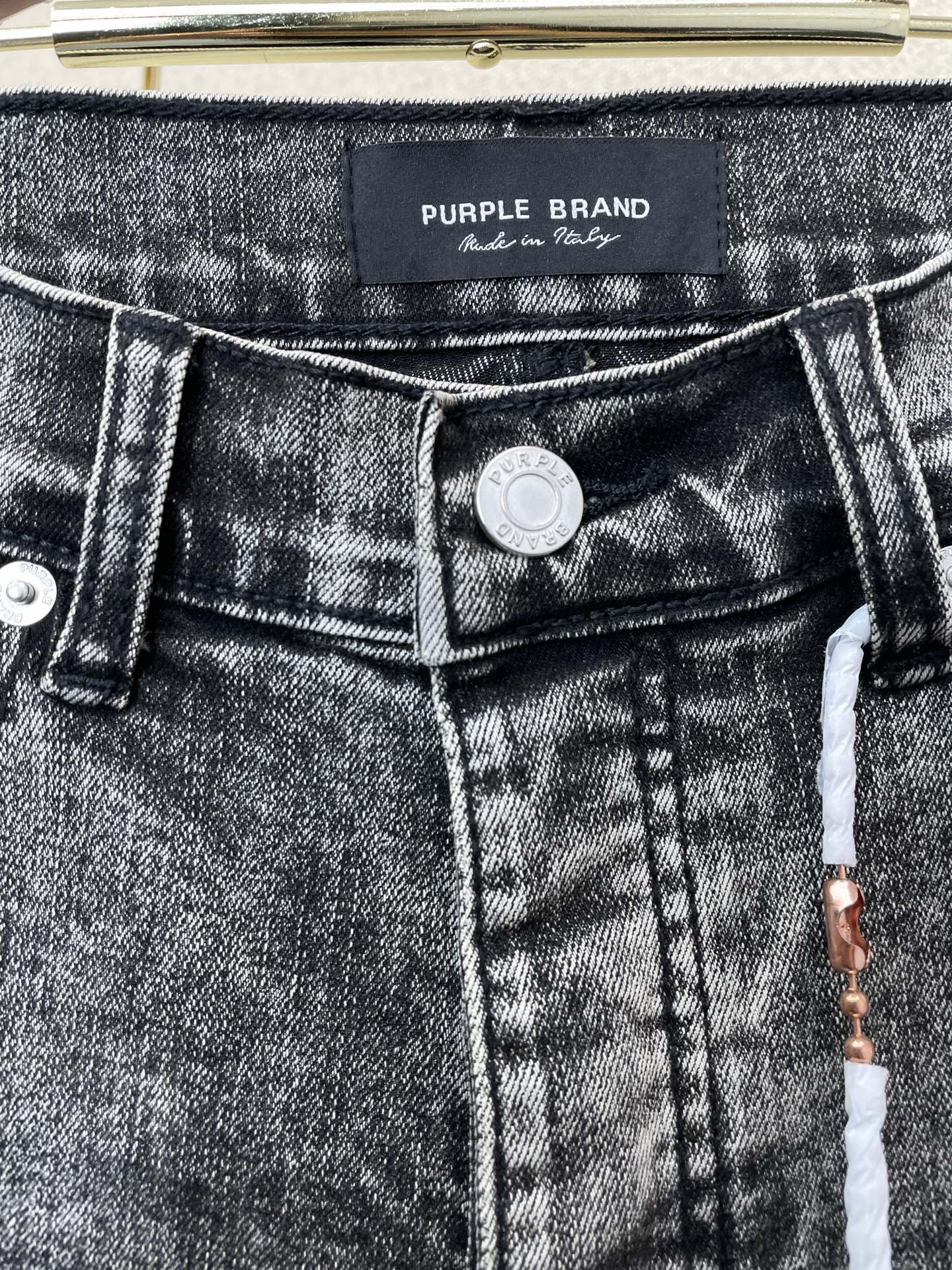 。PurPle Brand💥砸锅卖铁都要上的新款新款 牛仔短裤🩳高端版本！专柜定制面料  透气舒适度高，