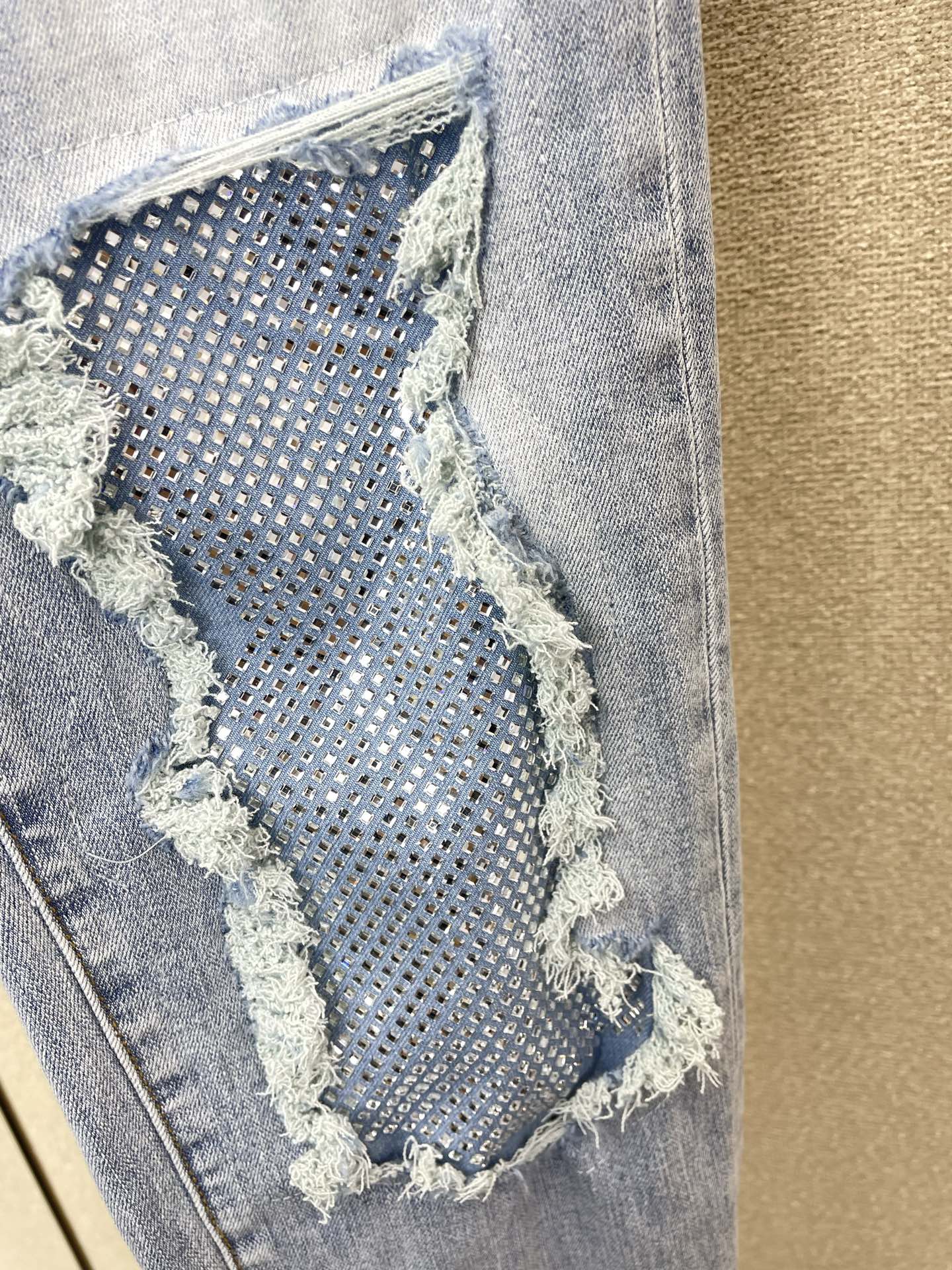 。PURPLE BRAND💥砸锅卖铁都要上的新款新款 牛仔裤👖高端版本！专柜定制面料  透气舒适度高，细