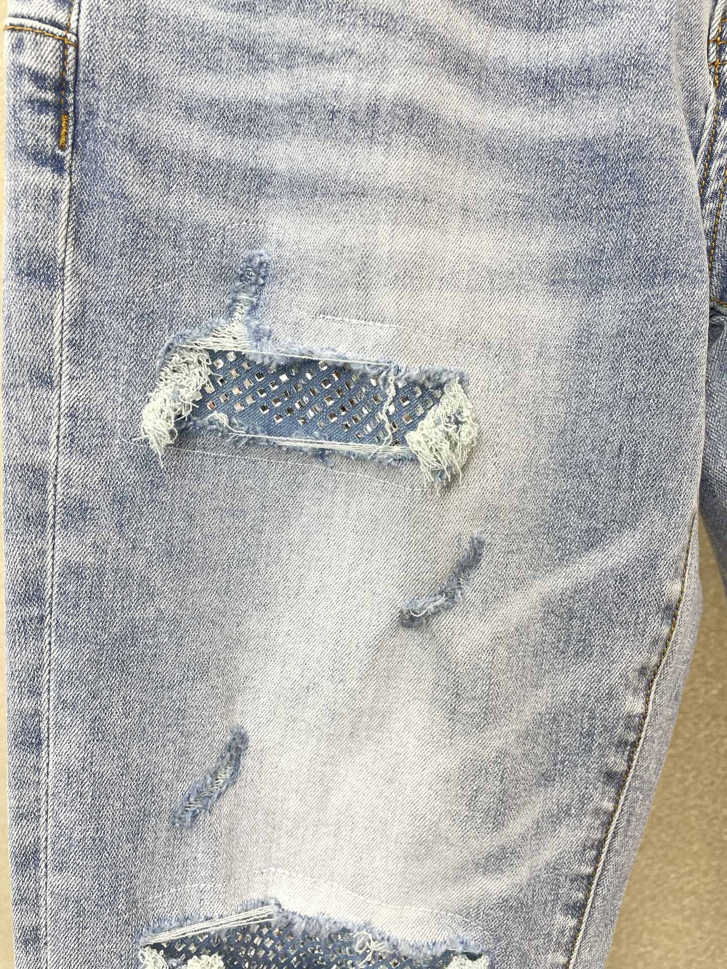 。PURPLE BRAND💥砸锅卖铁都要上的新款新款 牛仔裤👖高端版本！专柜定制面料  透气舒适度高，细