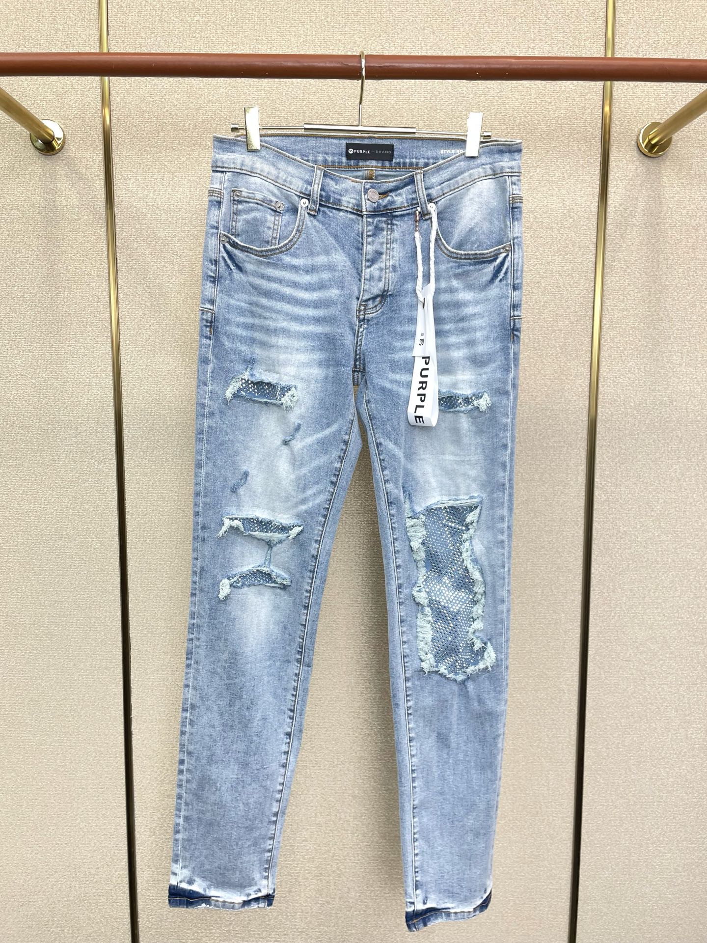 。PURPLE BRAND💥砸锅卖铁都要上的新款新款 牛仔裤👖高端版本！专柜定制面料  透气舒适度高，细