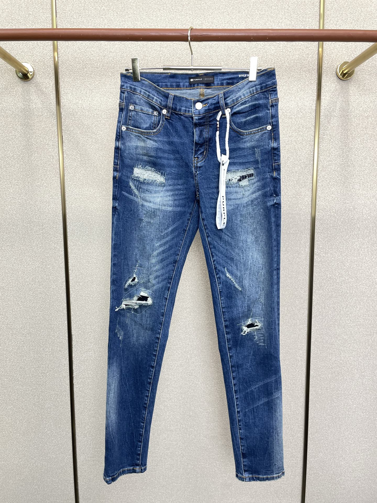 PURPLE BRAND💥砸锅卖铁都要上的新款新款 牛仔裤👖高端版本！专柜定制面料  透气舒适度高，细节