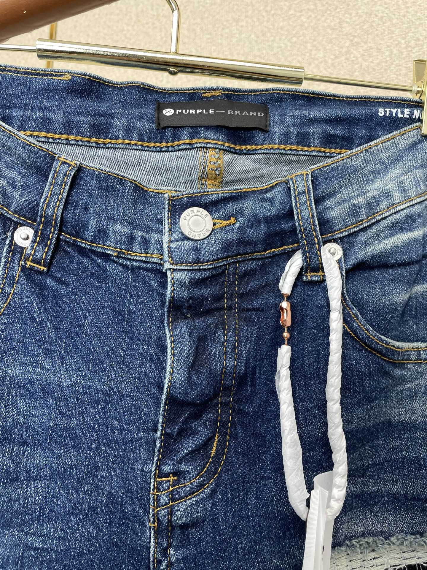 PURPLE BRAND💥砸锅卖铁都要上的新款新款 牛仔裤👖高端版本！专柜定制面料  透气舒适度高，细节
