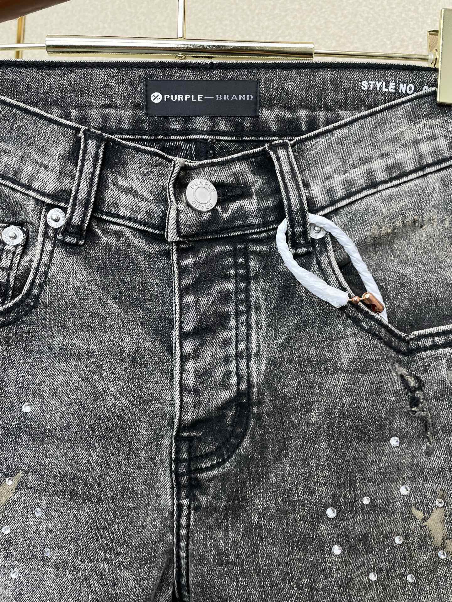PURPLE BRAND💥砸锅卖铁都要上的新款新款 牛仔裤👖高端版本！专柜定制面料  透气舒适度高，细节