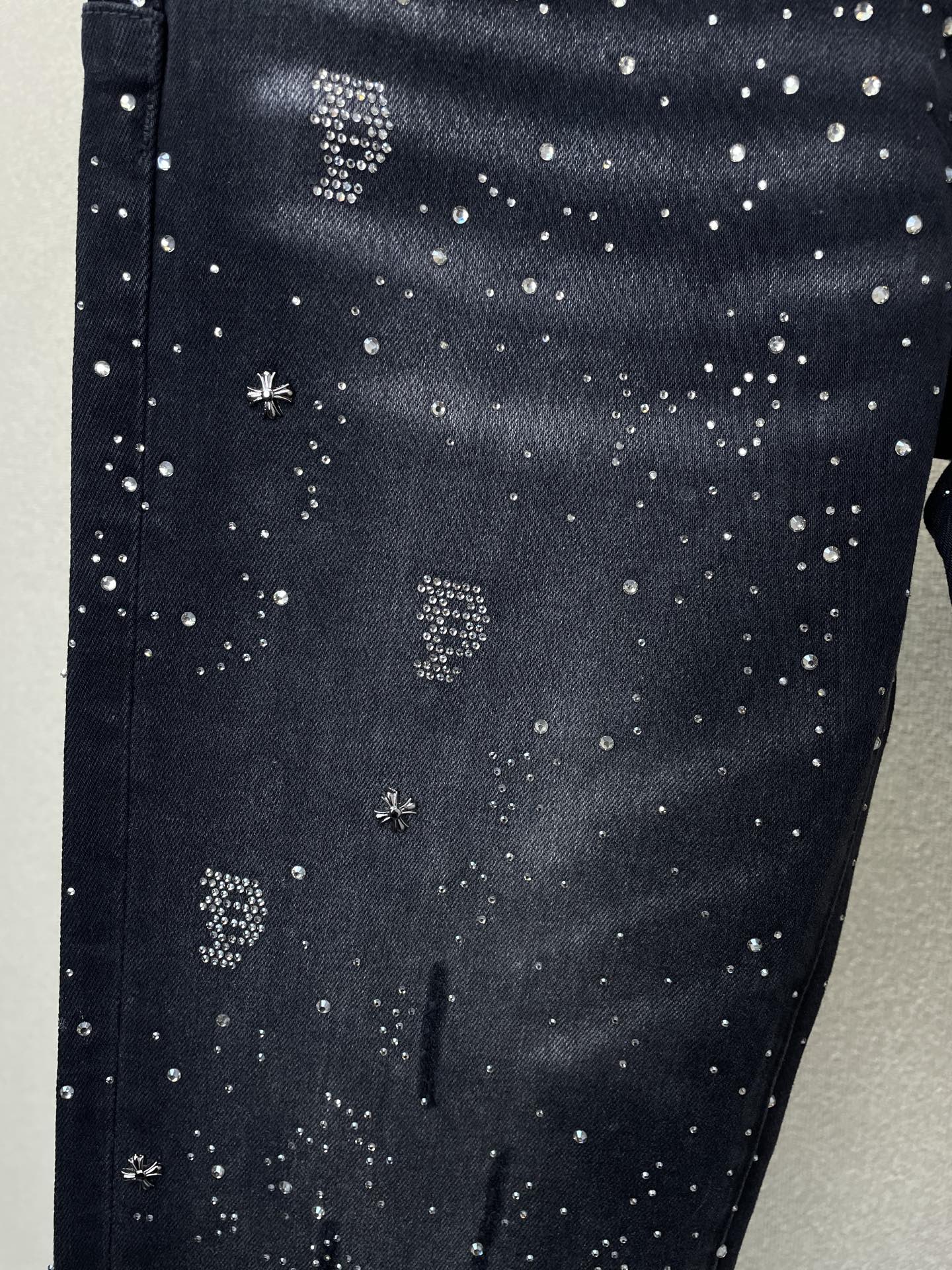 。PURPLE BRAND💥砸锅卖铁都要上的新款新款 牛仔裤👖高端版本！专柜定制面料  透气舒适度高，细