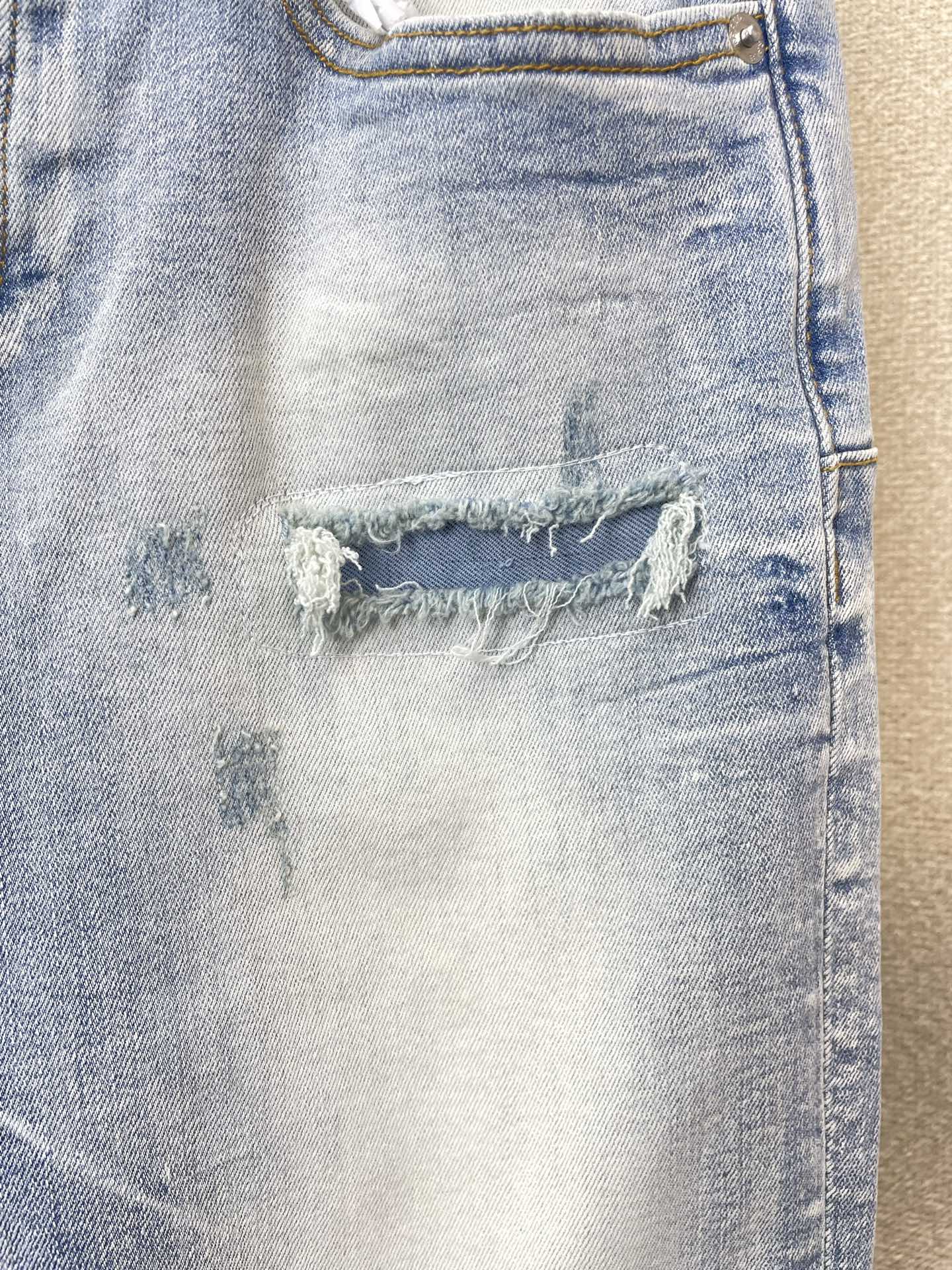 PURPLE BRAND💥砸锅卖铁都要上的新款新款 牛仔裤👖高端版本！专柜定制面料  透气舒适度高，细节