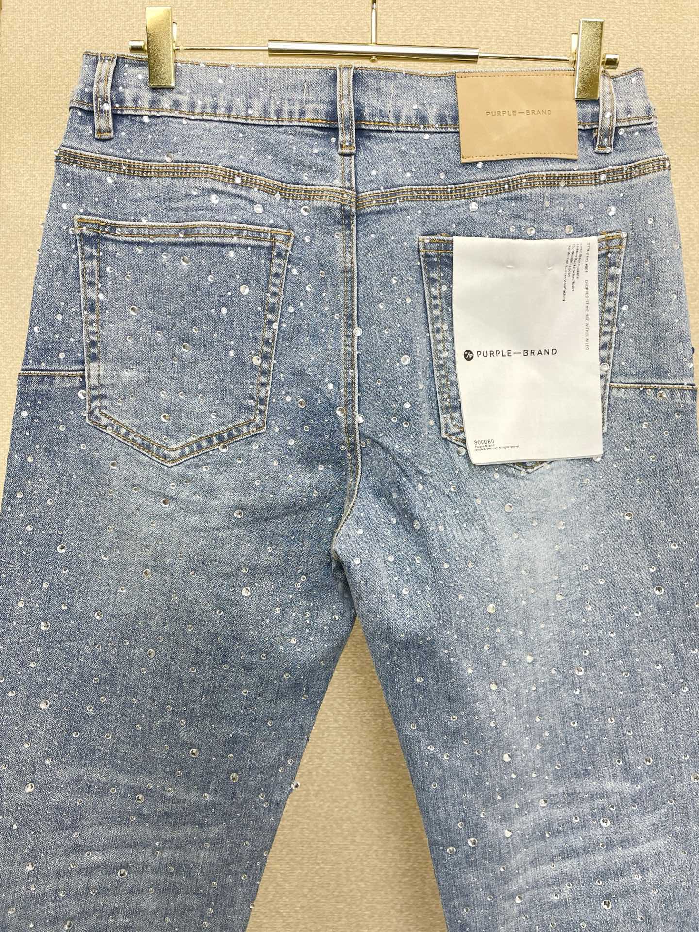 。PURPLE BRAND💥独家专供新款 牛仔裤👖高端版本！专柜定制面料  透气舒适度高，细节无可挑剔，