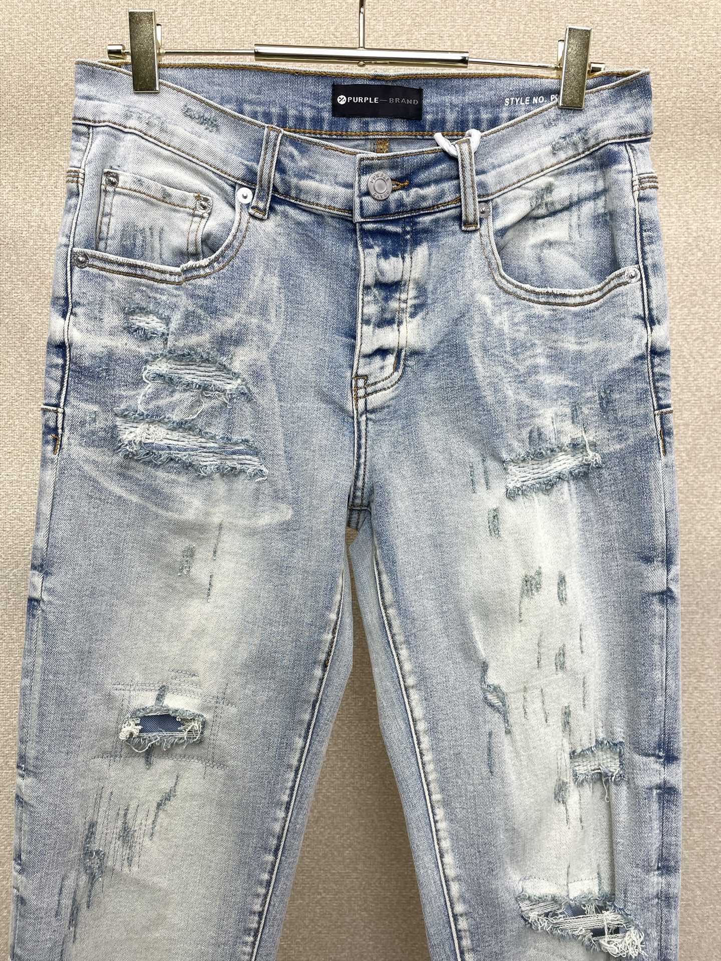 。PURPLE BRAND💥砸锅卖铁都要上的新款新款 牛仔裤👖高端版本！专柜定制面料  透气舒适度高，细