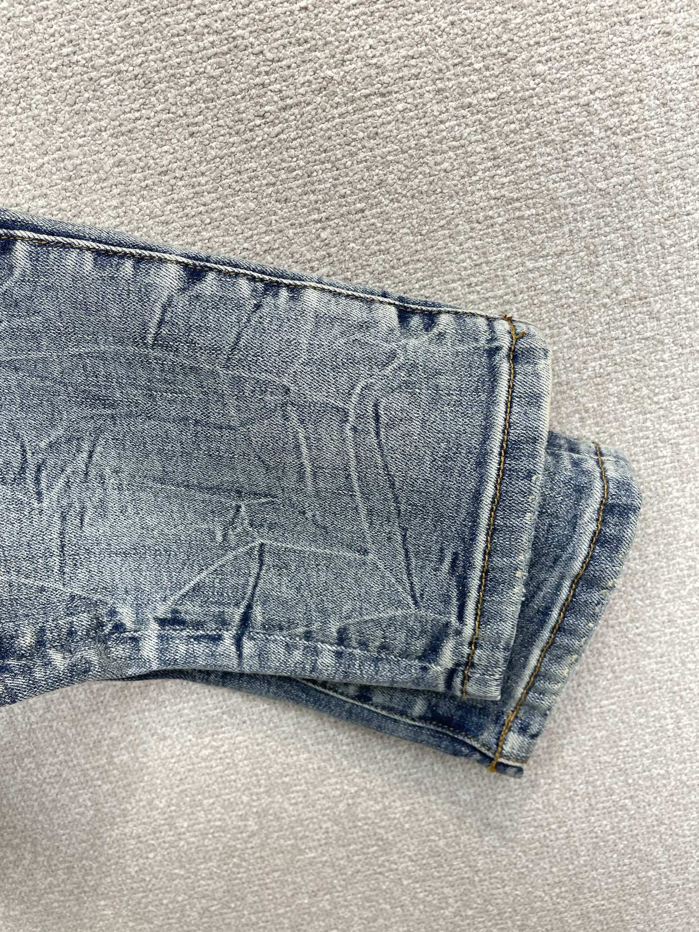 。PURPLE BRAND💥砸锅卖铁都要上的新款新款 牛仔裤👖高端版本！专柜定制面料  透气舒适度高，细