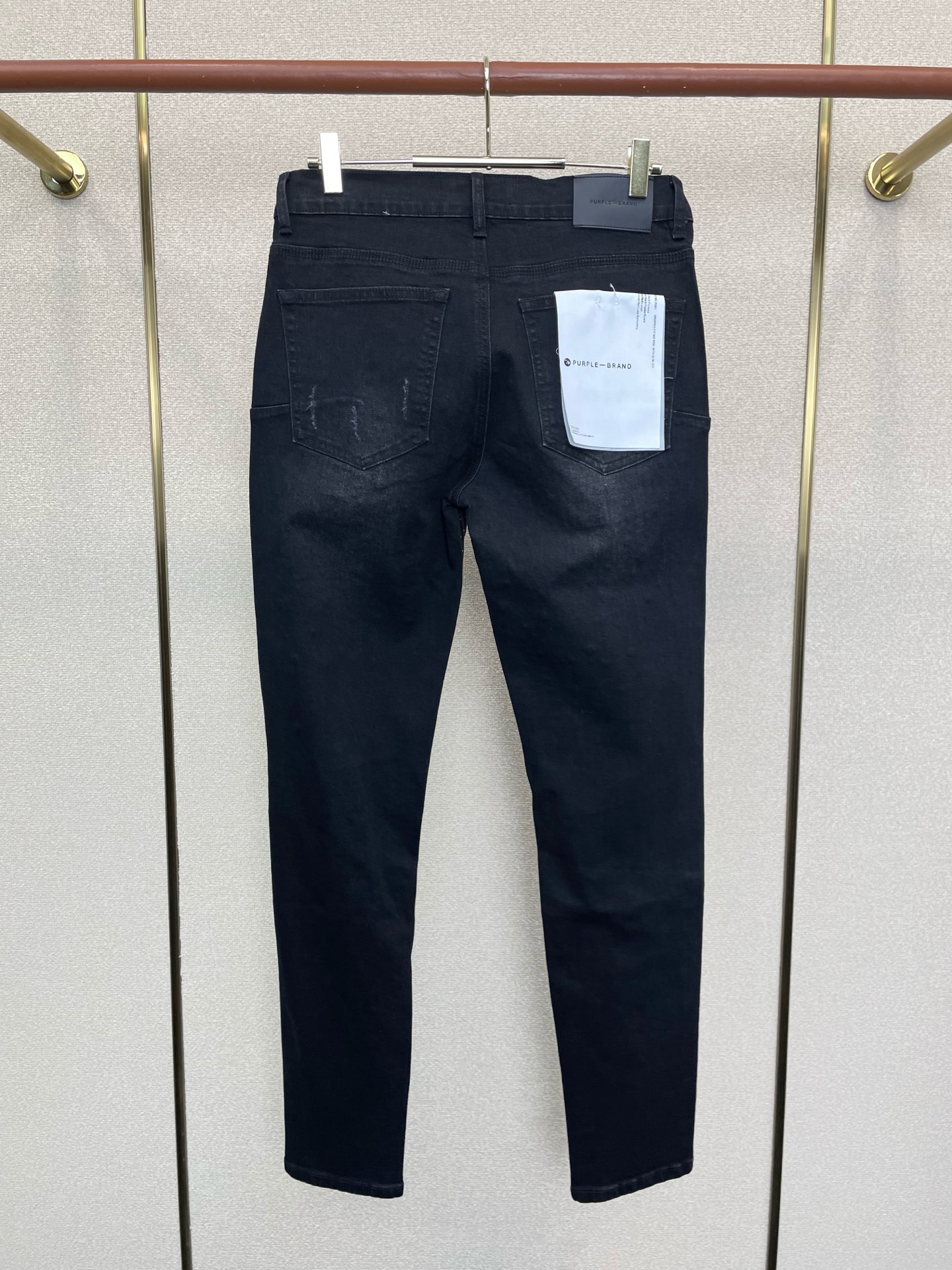 。PURPLE BRAND💥砸锅卖铁都要上的新款新款 牛仔裤👖高端版本！专柜定制面料 烫钻设计 透气舒适