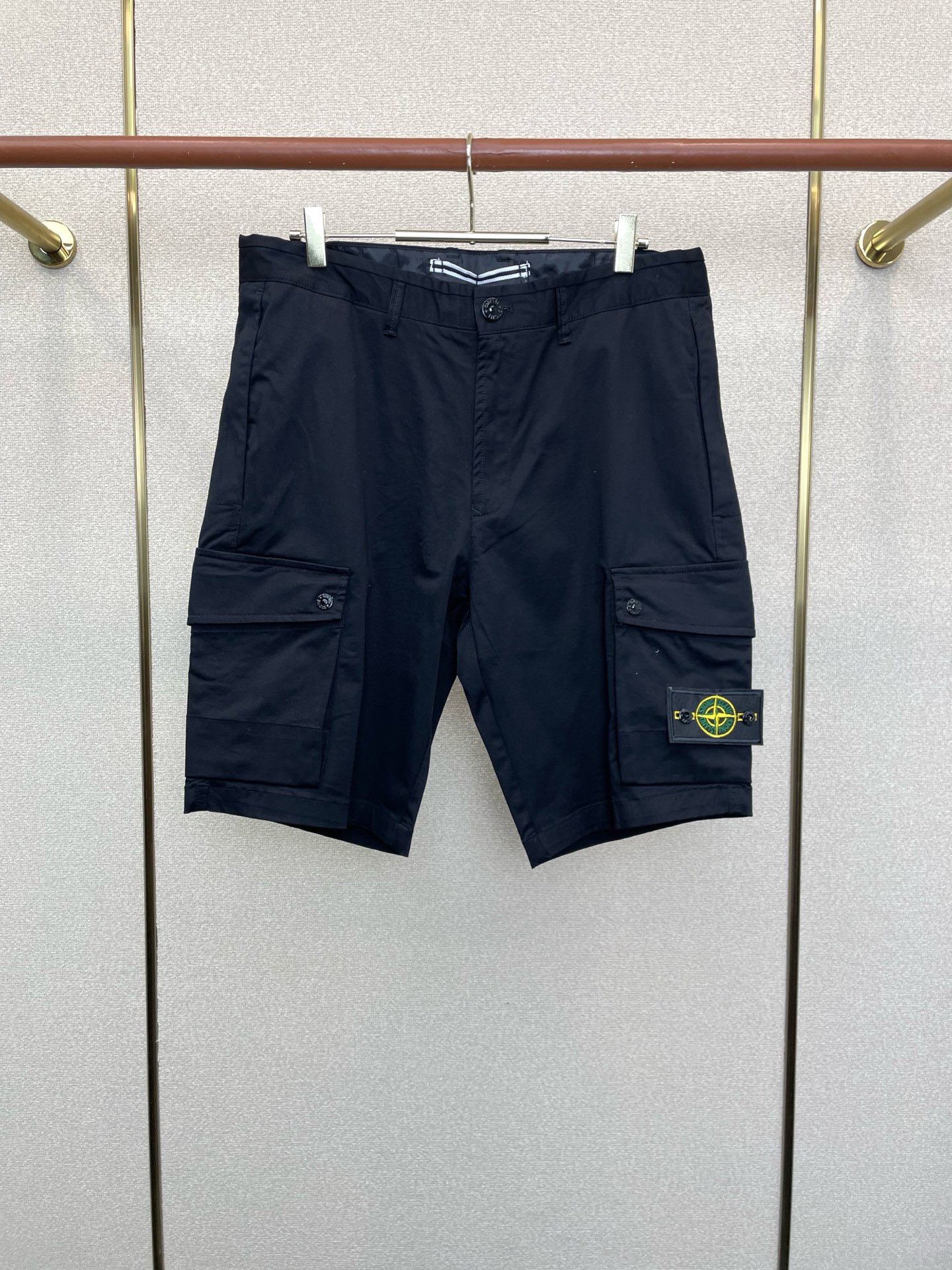 。STONE ISLAND石头岛💥砸锅卖铁都要上的新款新款原单男士休闲工装短裤🩳高端定制 高端版本 时尚
