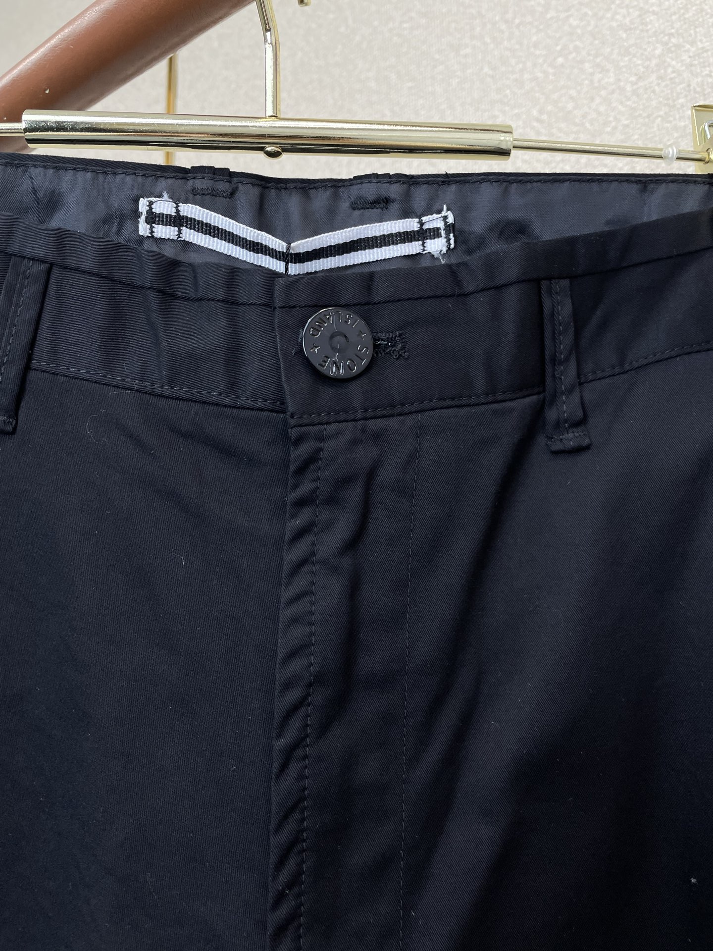 。STONE ISLAND石头岛💥砸锅卖铁都要上的新款新款原单男士休闲工装短裤🩳高端定制 高端版本 时尚