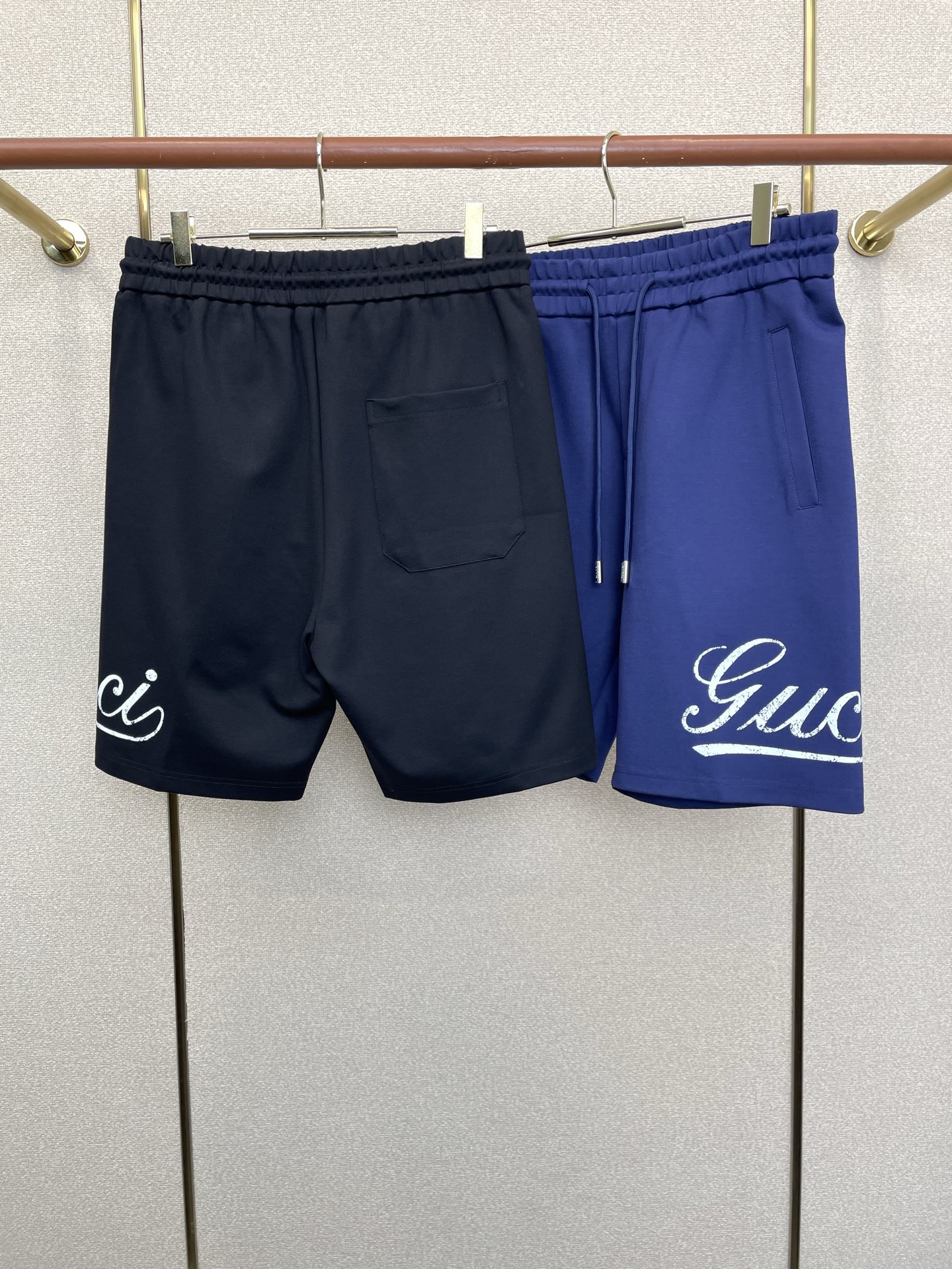 。Gucci古驰💥砸锅卖铁都要上的新款新款原单男士休闲短裤🩳高端定制 高端版本 时尚百搭爆款⚠️⚠️✨✨