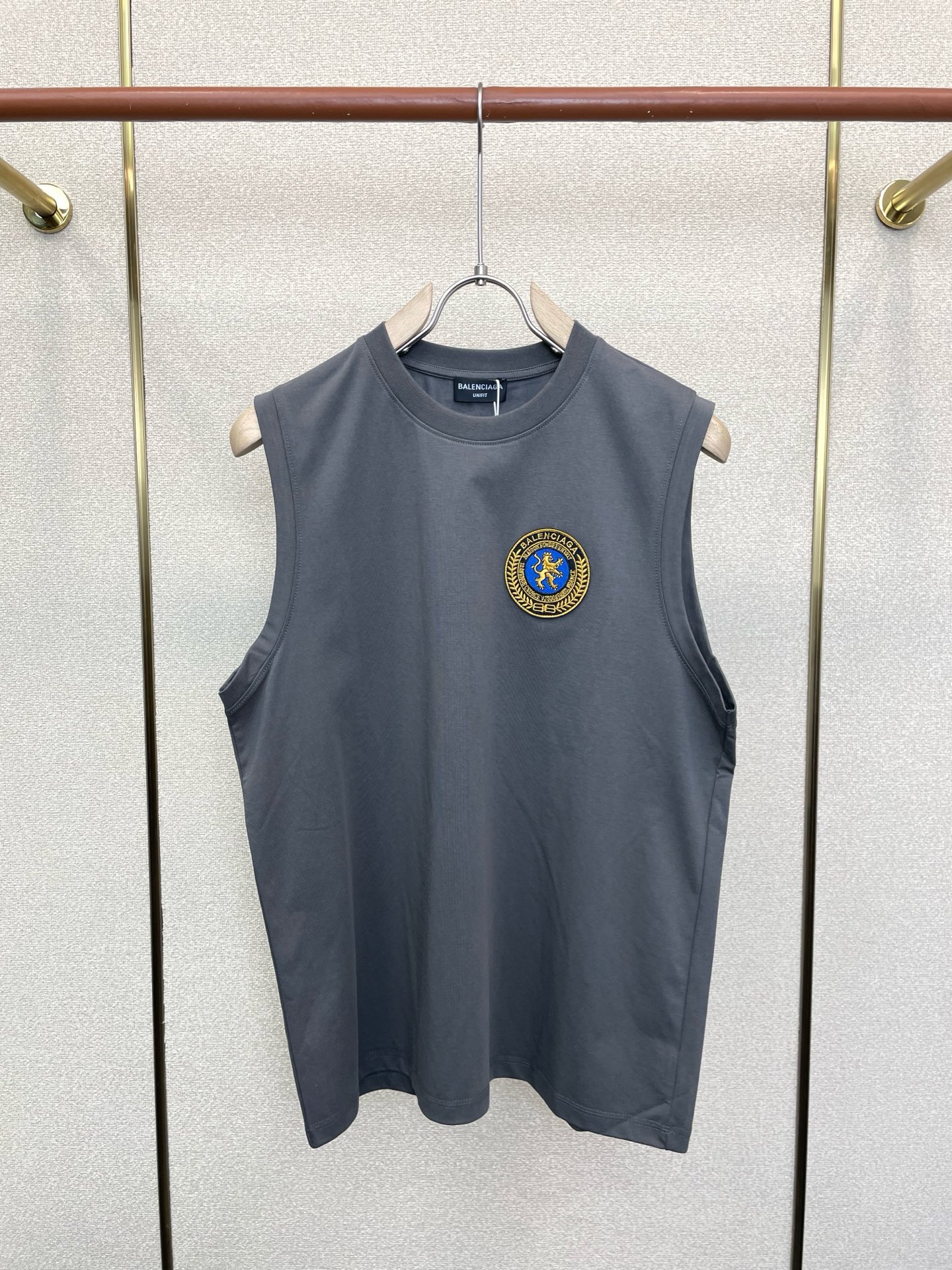 。Balenciaga巴黎世家🎽砸锅卖铁都要上的新款新款原单男士休闲坎肩背心 高端定制 高版本 时尚百搭