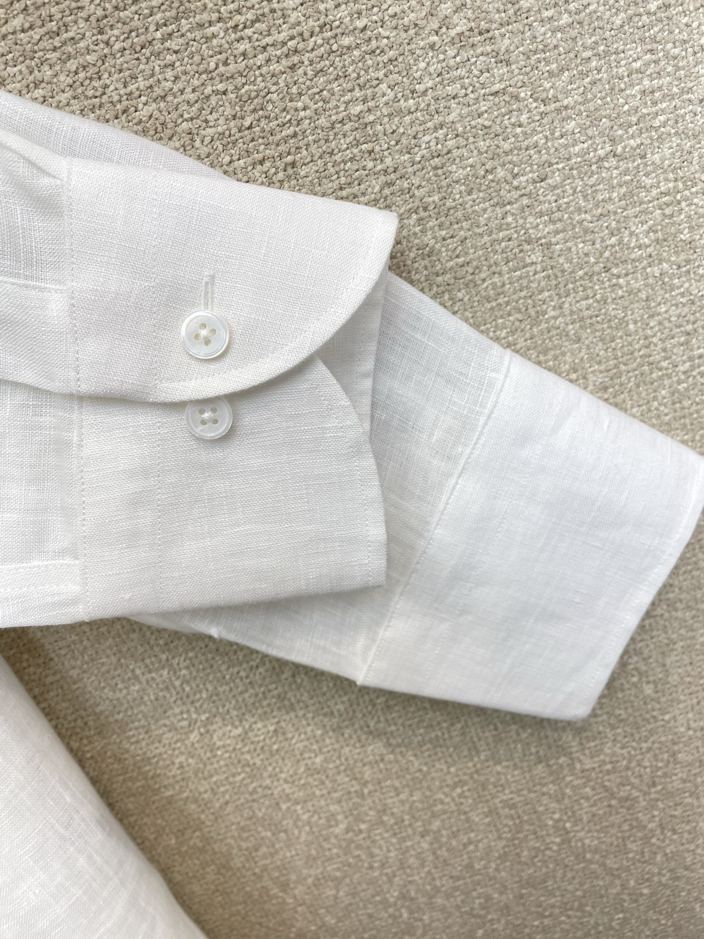 。Loro Piana-Loro Piana诺悠翩雅💥砸锅卖铁都要上的新款新款原单男士休闲长袖亚麻衬衫 