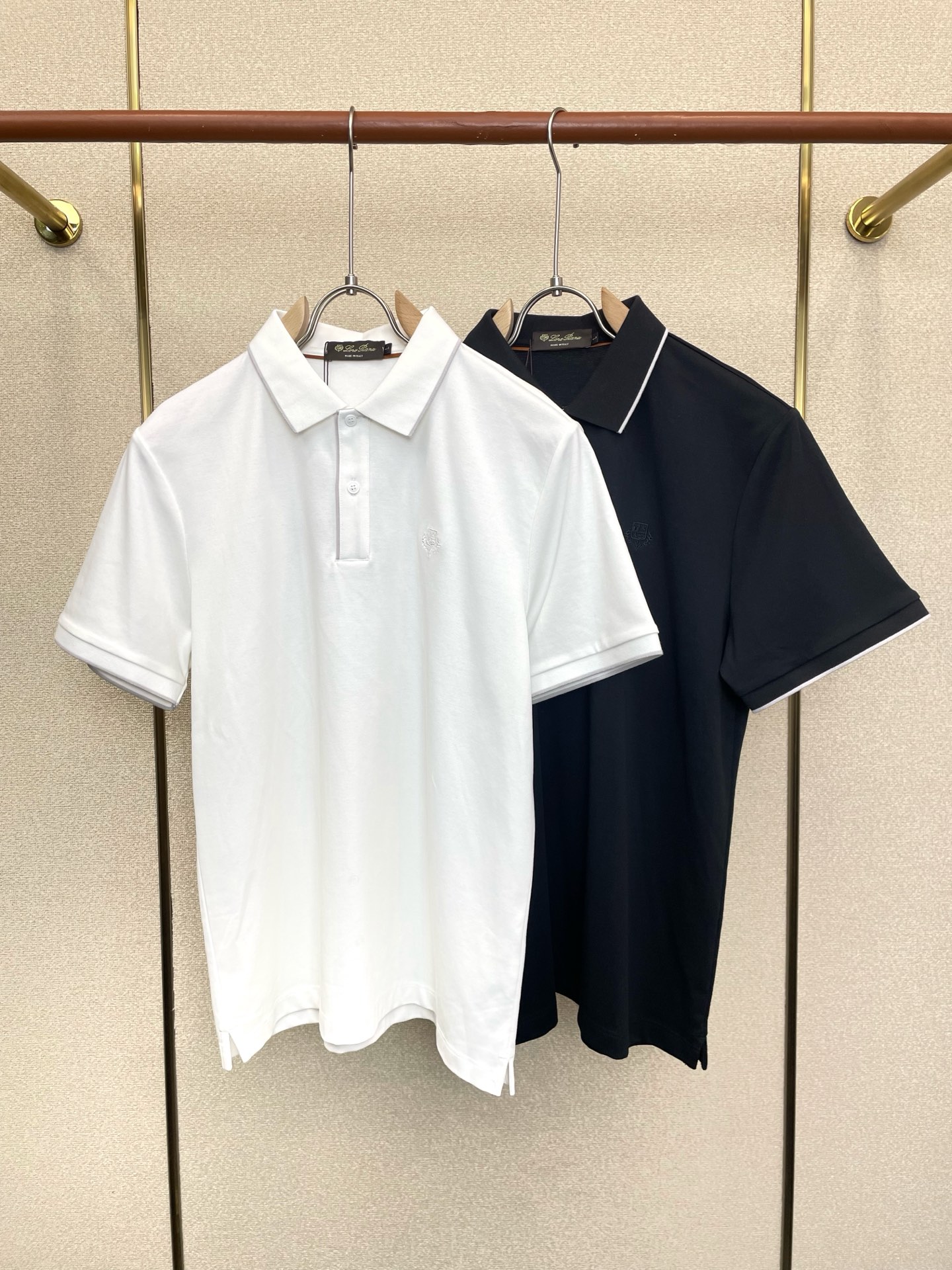 。Loro Piana-Loro Piana诺悠翩雅💥砸锅卖铁都要上的新款新款原单男士休闲短袖 高端定制