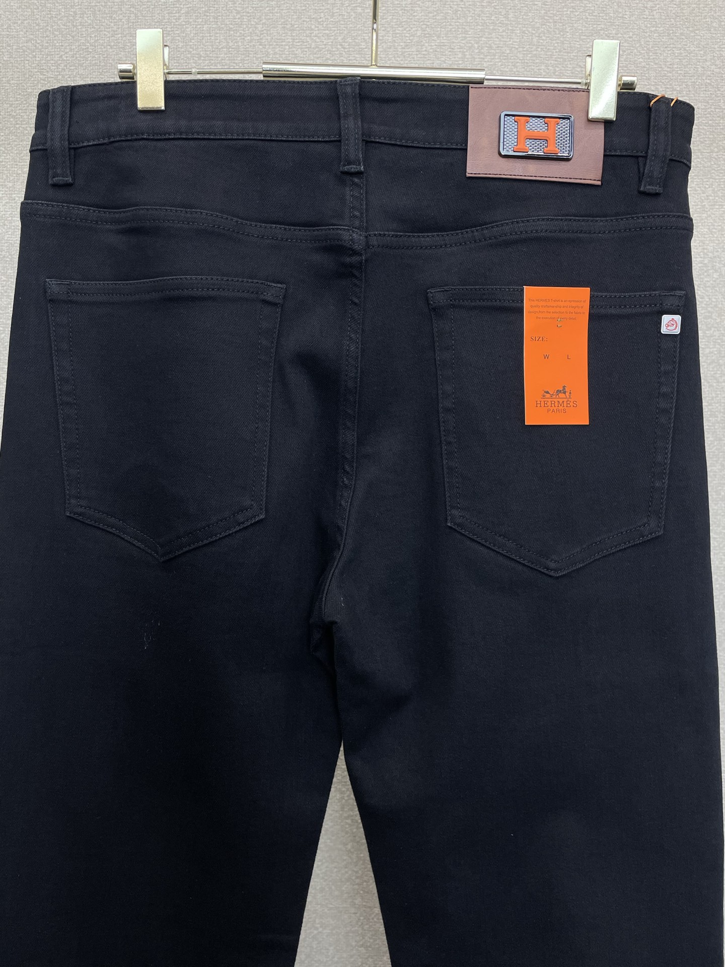 。Hermès爱马仕💥砸锅卖铁都要上的新款新款休闲牛仔裤👖高端版本 专柜定制面料 透气舒适度高，细节无可