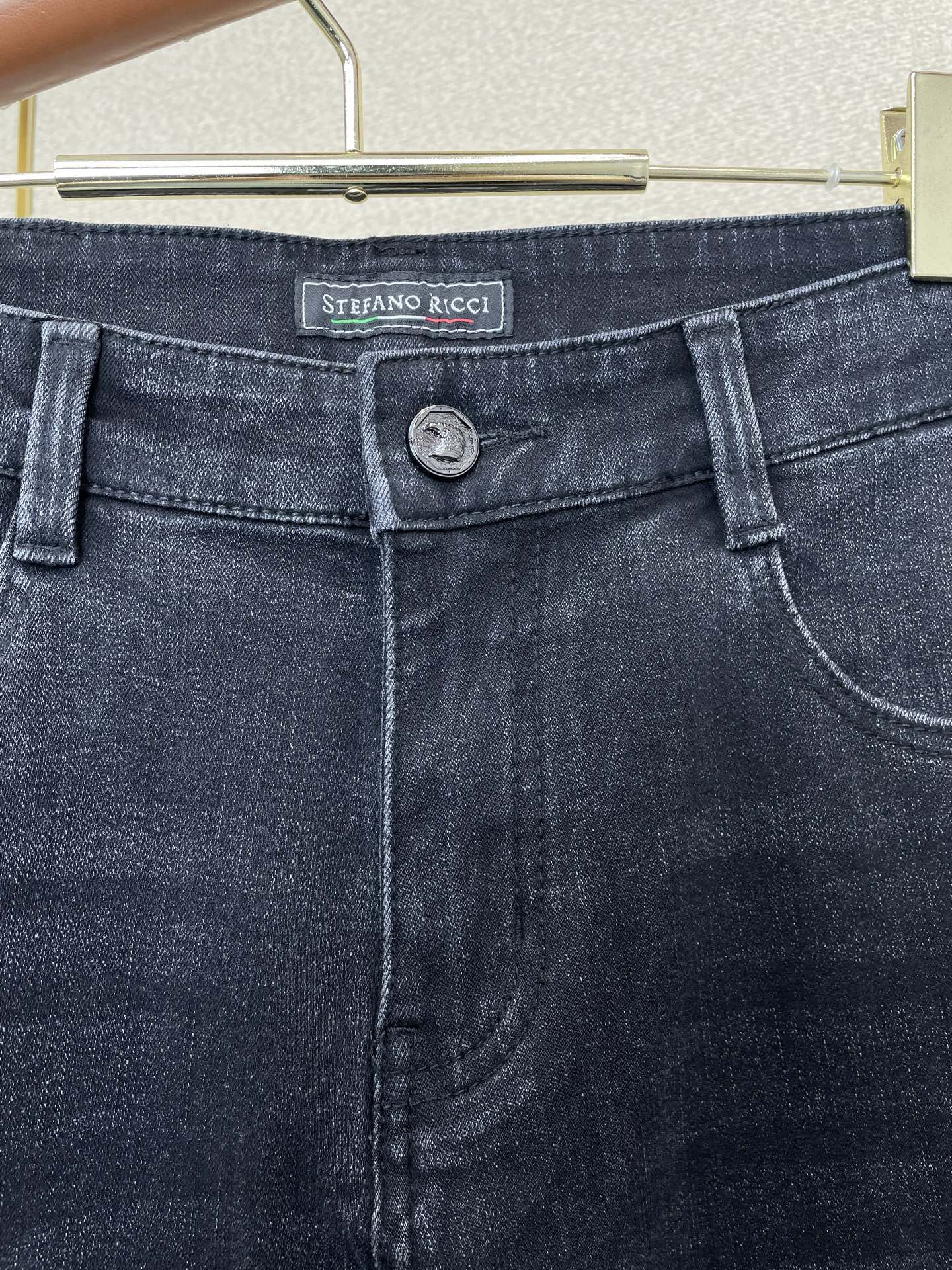 。STEFANO RICCI史蒂芬💥砸锅卖铁都要上的新款新款休闲牛仔裤👖高端版本 专柜定制面料 透气舒适