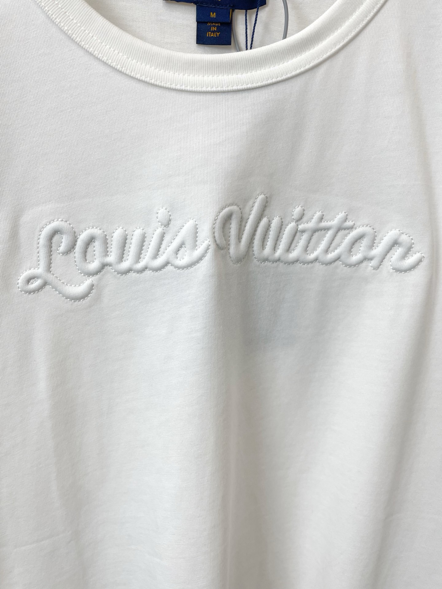 。Louis Vuitton路易威登💥砸锅卖铁都要上的新款新款原单男士休闲短袖 高端定制 高端版本 时尚