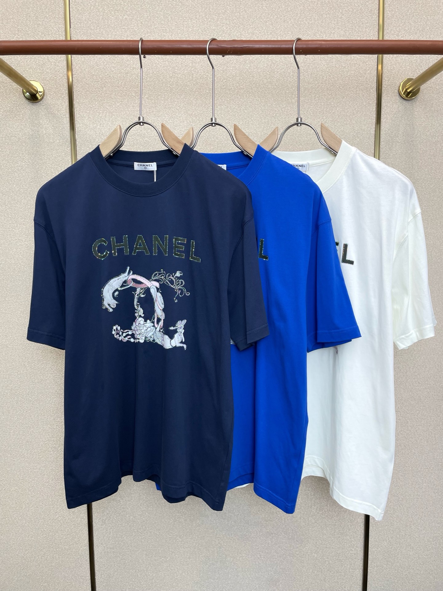 。CHANEL香奈儿💥独家专供新款原单男士休闲短袖 高端定制 高端版本 时尚百搭爆款⚠️⚠️✨✨进口面料