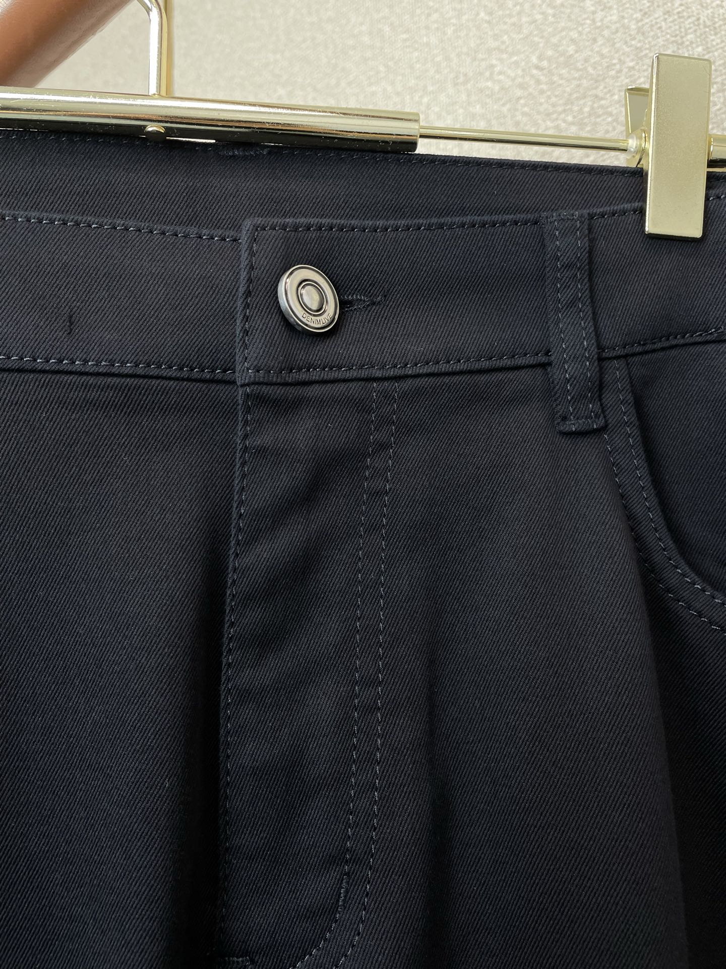 。Loro Piana-Loro Piana诺悠翩雅💥独家专供新款休闲牛仔裤👖高端版本！专柜定制面料 透