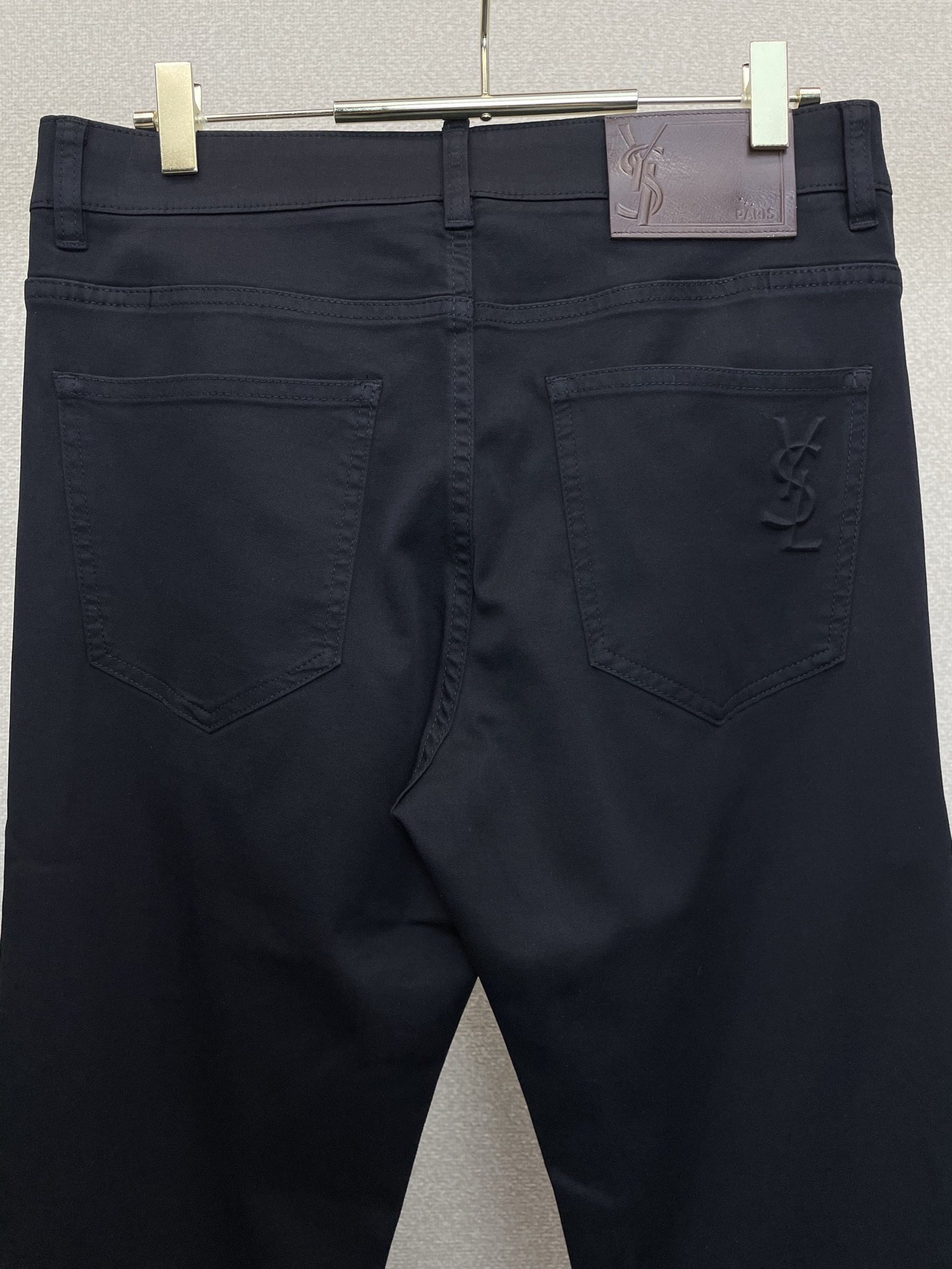 。SAINT LAURENT圣罗兰💥独家专供新款休闲牛仔裤👖高端版本！专柜定制面料 透气舒适度高，细节无