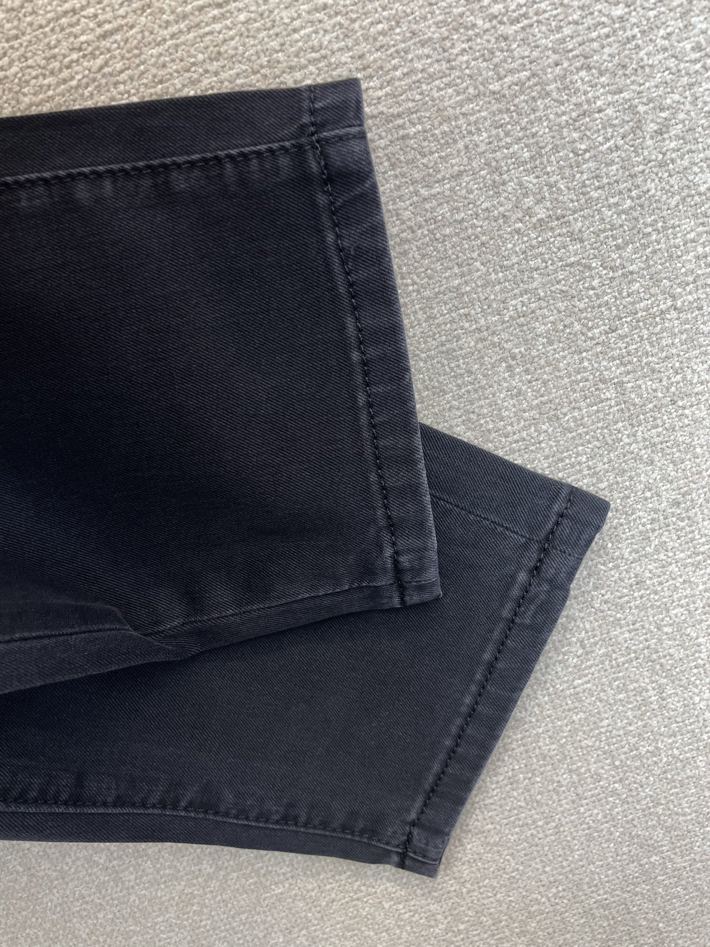。Chrome hearts克罗心💥独家专供新款休闲牛仔裤👖高端版本！专柜定制面料 透气舒适度高，细节无