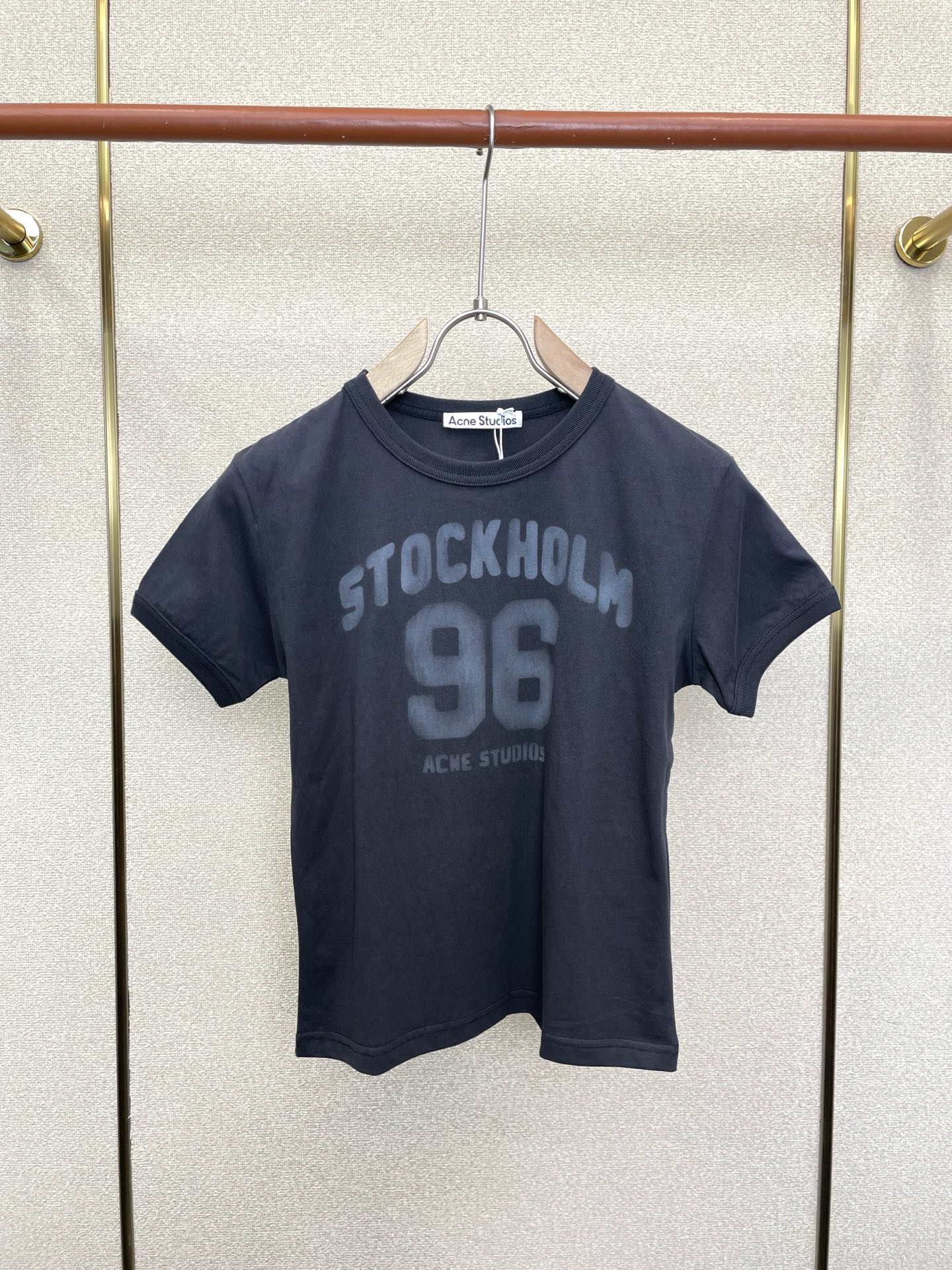 Acne Studios👚砸锅卖铁都要上的新款👚新款女装休闲短袖 高端版本！独特设计 专柜定制面料 透气