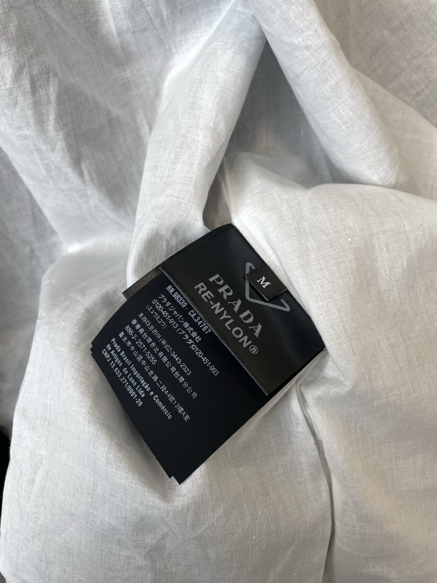 。Prada普拉达💥独家专供新款原单男士休闲短袖开衫 高端定制 高端版本 时尚百搭爆款⚠️⚠️✨✨进口面