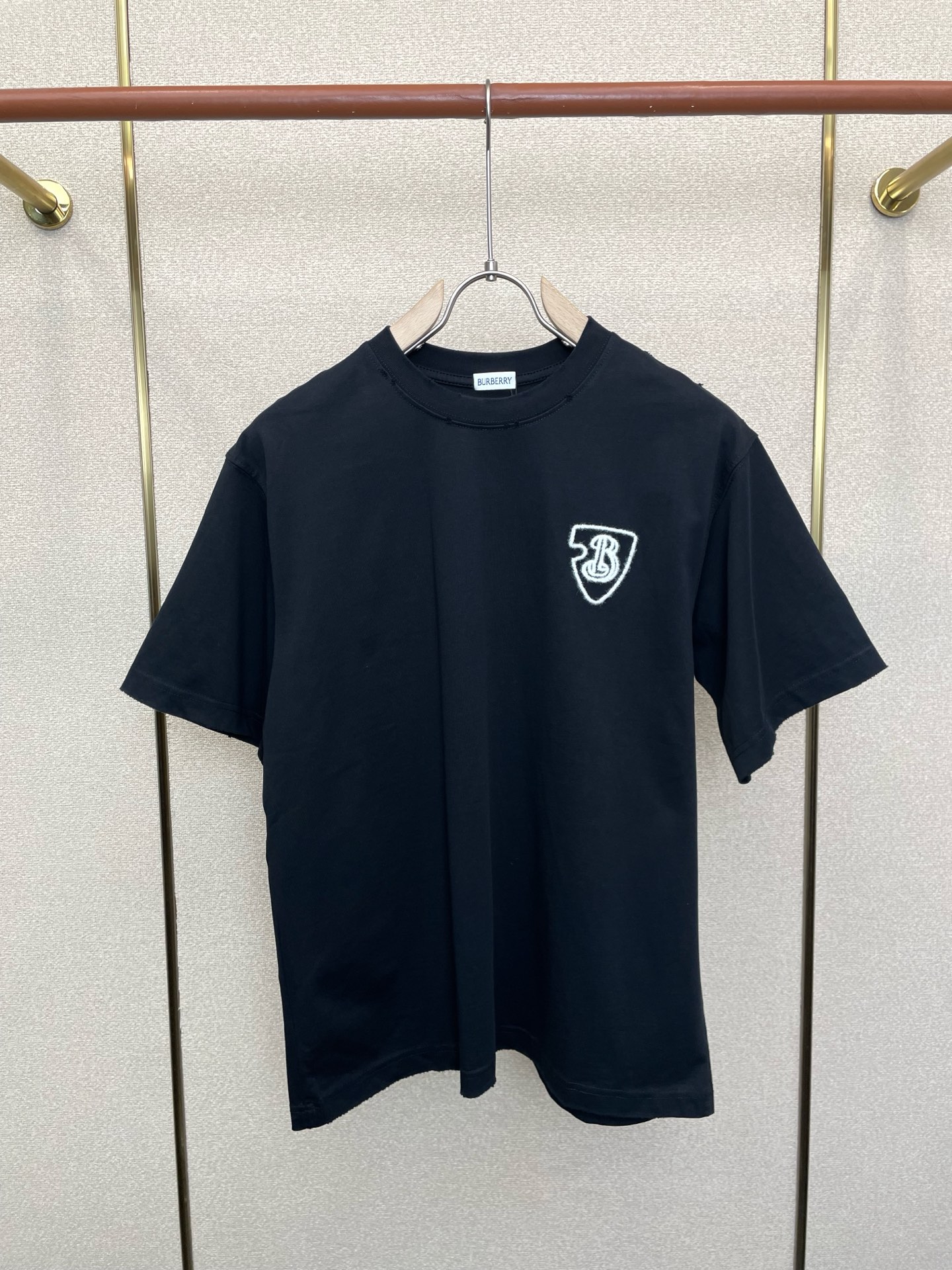 。Burberry巴宝莉💥独家专供新款原单男士休闲短袖 高端定制 高端版本 时尚百搭爆款⚠️⚠️✨✨进口