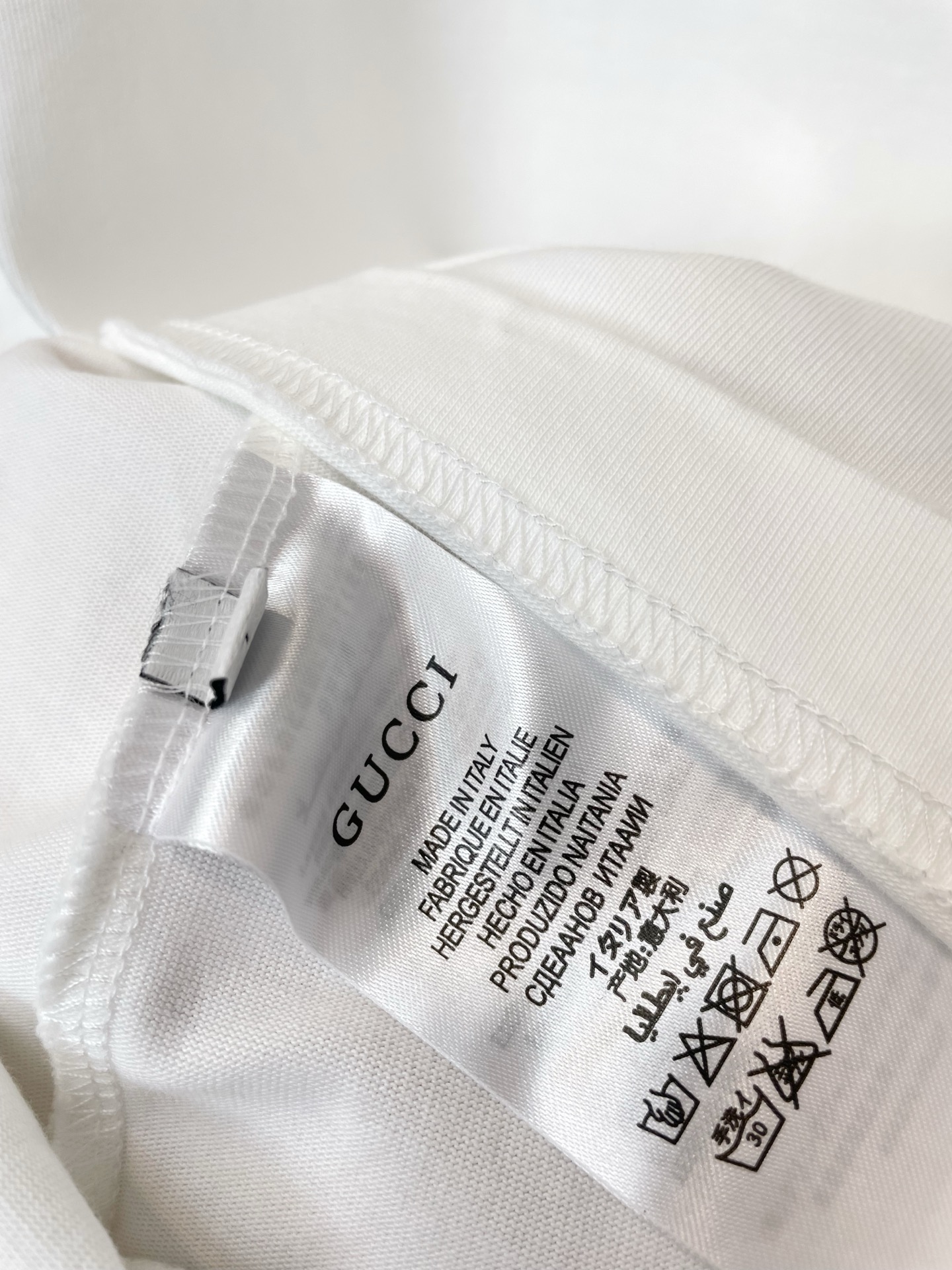。Gucci古驰💥独家专供新款原单男士休闲短袖 高端定制 高端版本 时尚百搭爆款⚠️⚠️✨✨进口面料 手