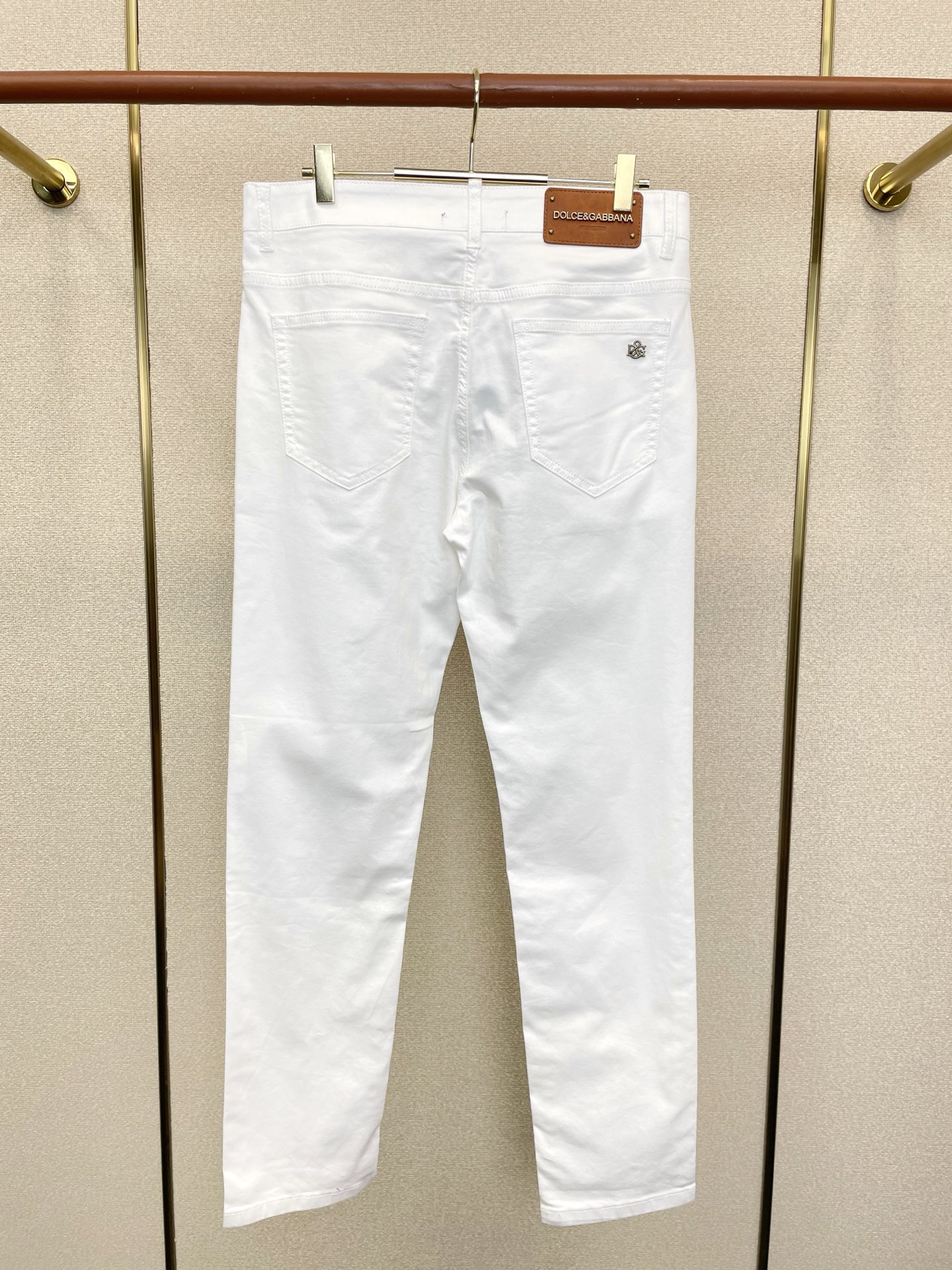 。Dolce&Gabbana杜嘉班纳💥独家专供新款牛仔裤👖高端版本 专柜定制面料 透气舒适度高，细节无可