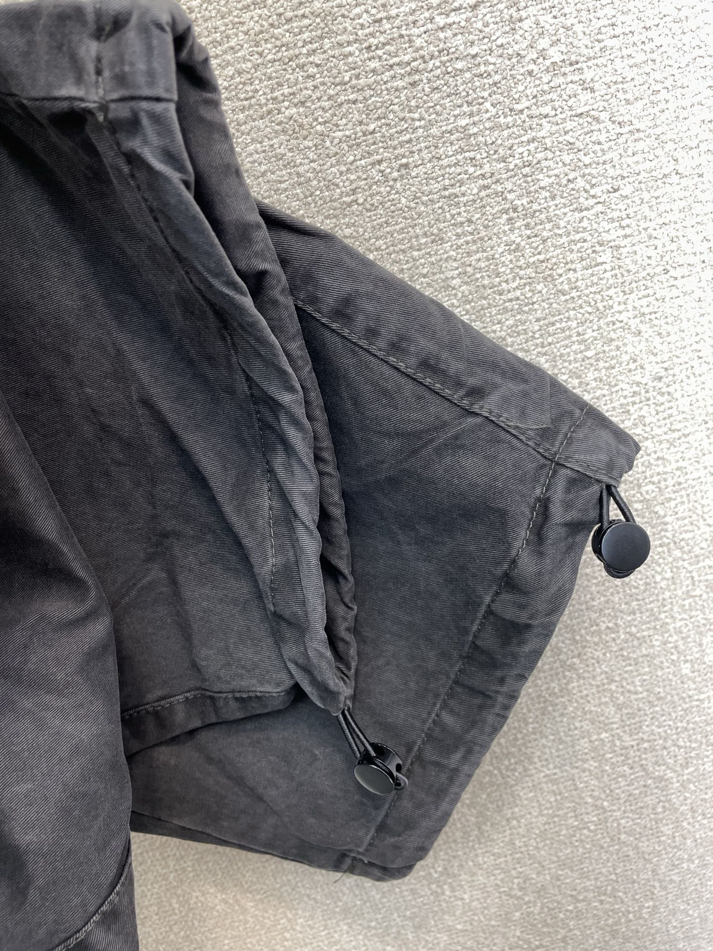。Balenciaga巴黎世家💥独家专供新款休闲裤 高端版本！专柜定制面料 透气舒适度高，细节无可挑剔，