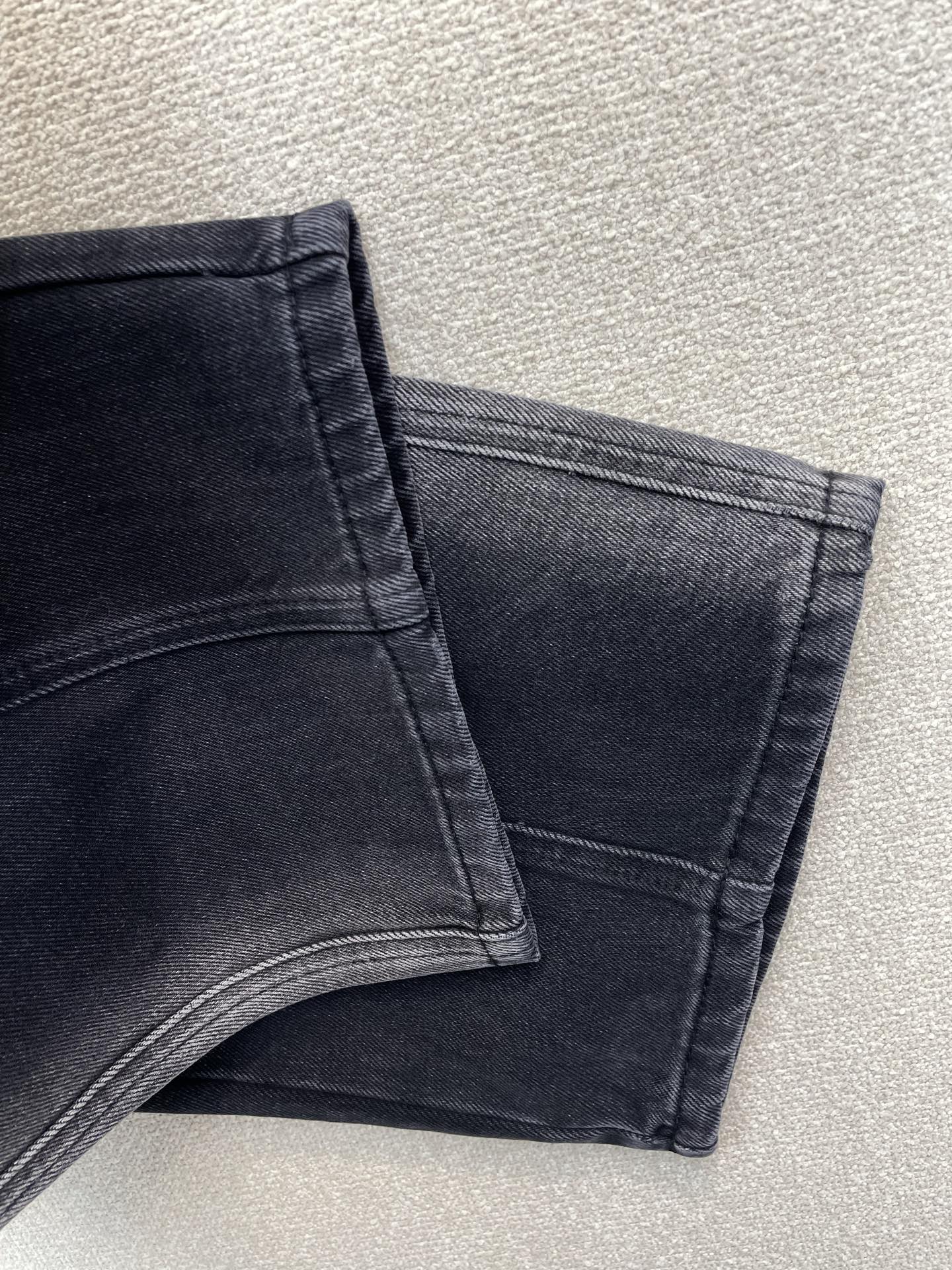 STONE ISLAND石头岛💥砸锅卖铁都要上的新款新款休闲牛仔裤👖高端版本 专柜定制面料 透气舒适度高，细节无可挑剔，