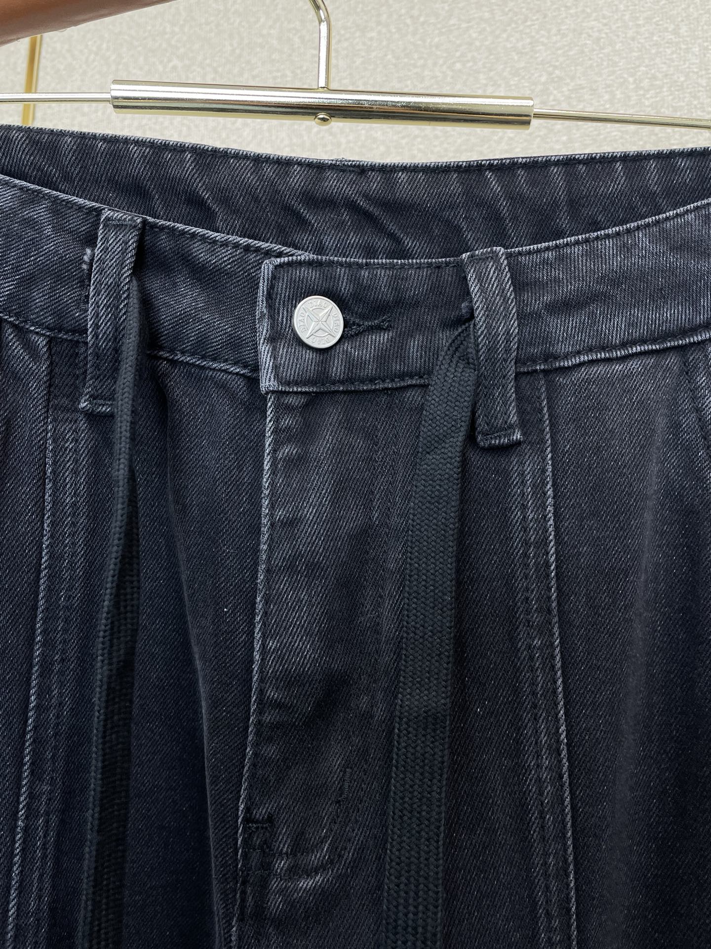 STONE ISLAND石头岛💥砸锅卖铁都要上的新款新款休闲牛仔裤👖高端版本 专柜定制面料 透气舒适度高，细节无可挑剔，