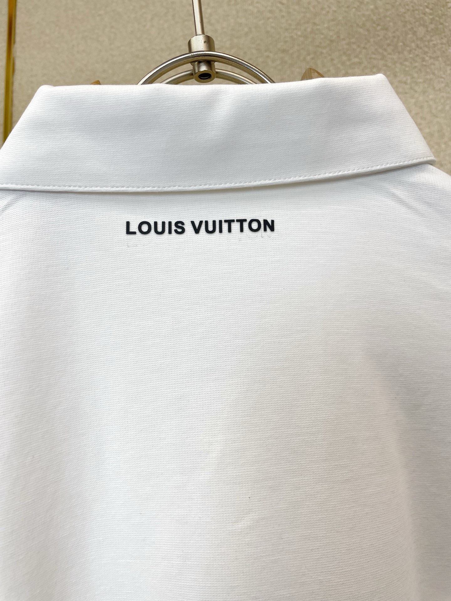 Louis Vuitton路易威登💥砸锅卖铁都要上的新款新款原单男士休闲长袖 高端定制 高端版本 时尚百搭爆款⚠️⚠️✨ Louis Vuitton路易威登💥砸锅卖铁都要上的新款新款原单男士休闲长袖 高端定制 高端版本 时尚百搭爆款⚠️⚠️✨