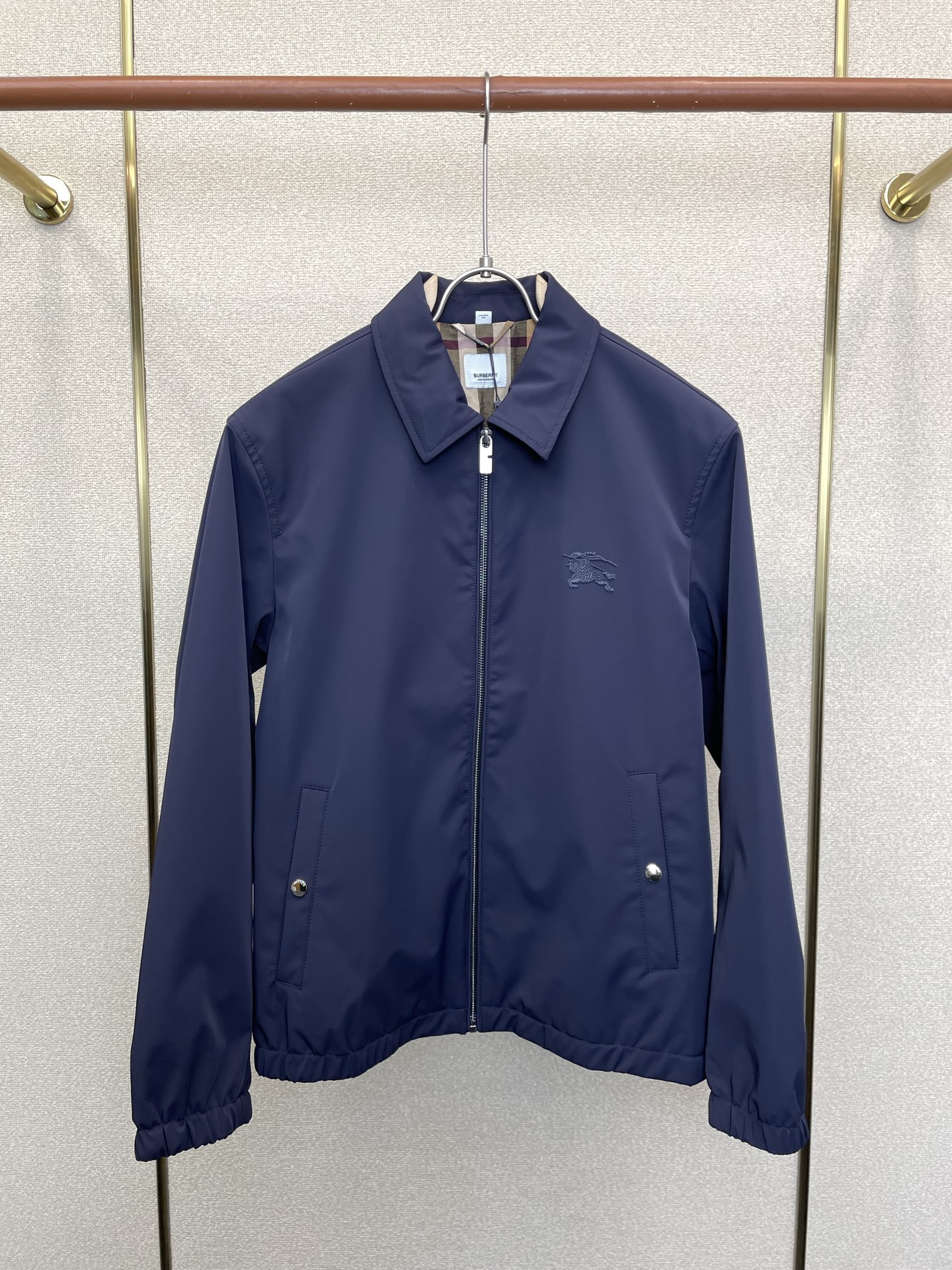 Burberry巴宝莉💥砸锅卖铁都要上的新款新款原单男士休闲翻领夹克 高端定制 高端版本 时尚百搭爆款⚠️⚠️✨✨进口面