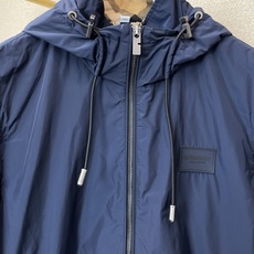 Burberry巴宝莉💥砸锅卖铁都要上的新款新款原单男士休闲连帽夹克 高端定制 高端版本 时尚百搭爆款⚠️⚠️✨✨进口面 Burberry巴宝莉💥砸锅卖铁都要上的新款新款原单男士休闲连帽夹克 高端定制 高端版本 时尚百搭爆款⚠️⚠️✨✨进口面