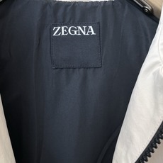 ZEGNA杰尼亚💥砸锅卖铁都要上的新款新款原单男士休闲连帽夹克 高端定制 高端版本 时尚百搭爆款⚠️⚠️✨✨进口面料 手 ZEGNA杰尼亚💥砸锅卖铁都要上的新款新款原单男士休闲连帽夹克 高端定制 高端版本 时尚百搭爆款⚠️⚠️✨✨进口面料 手