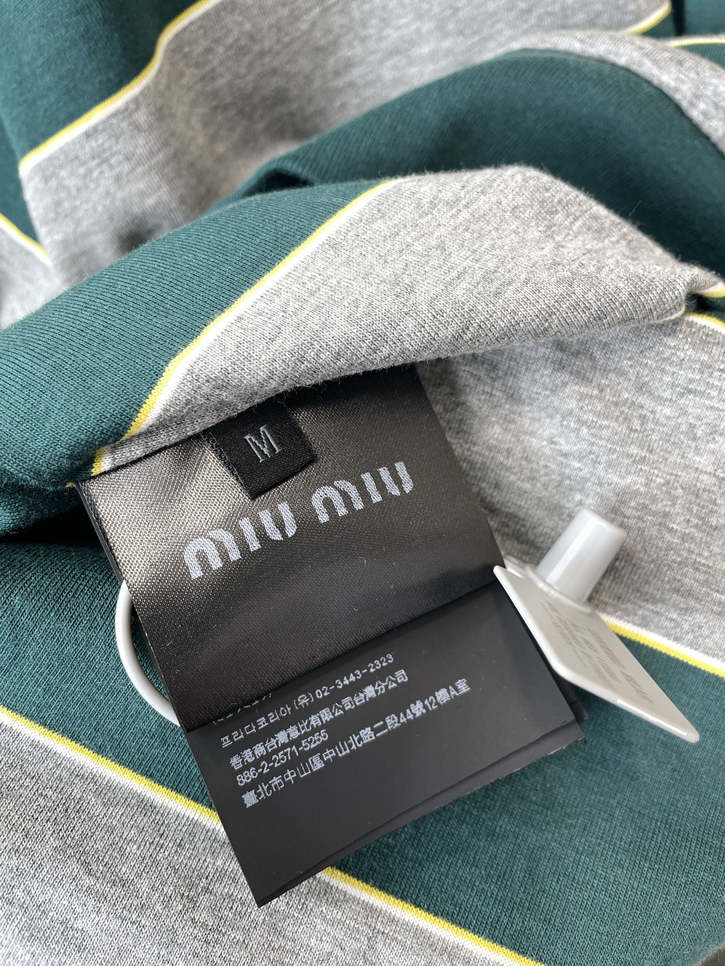 Miumiu谬谬💥砸锅卖铁都要上的新款新款原单男士休闲长袖 高端定制 高端版本 时尚百搭爆款⚠️⚠️✨✨进口面料 手感超
