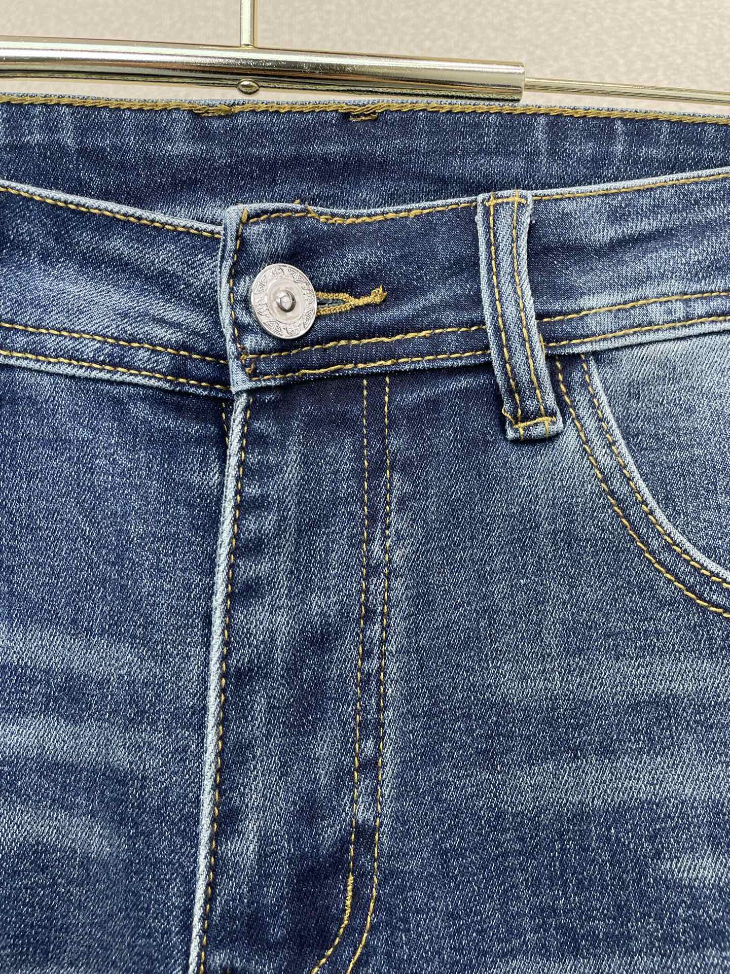 Hermès爱马仕💥砸锅卖铁都要上的新款新款休闲牛仔裤👖高端版本 专柜定制面料 透气舒适度高，细节无可挑剔，品牌元素设计