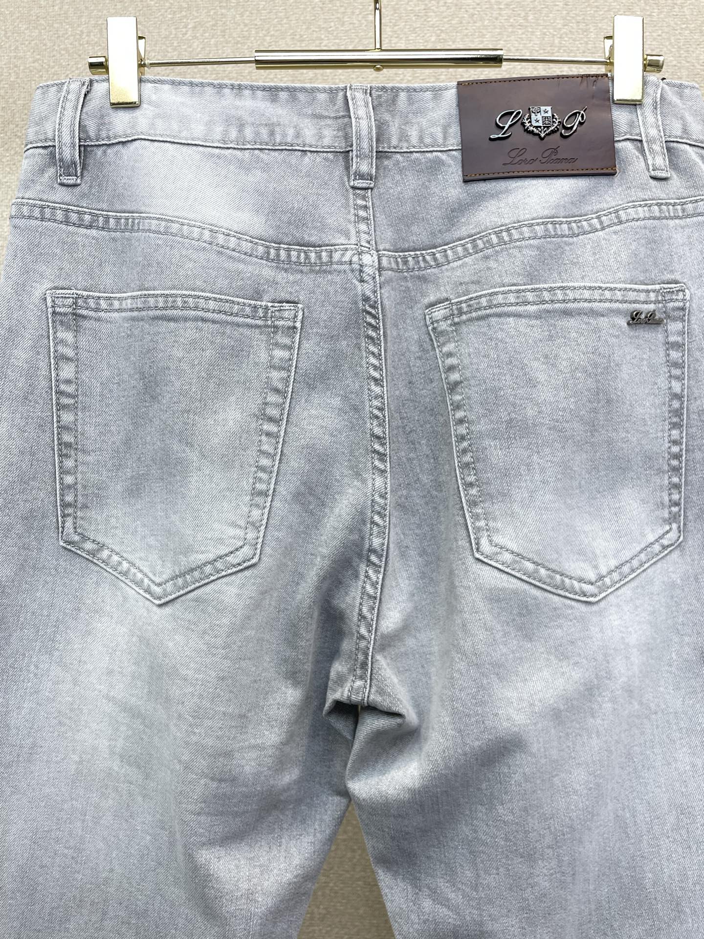 Loro Piana-Loro Piana诺悠翩雅💥砸锅卖铁都要上的新款新款休闲牛仔裤👖高端版本 专柜定制面料 透气舒适
