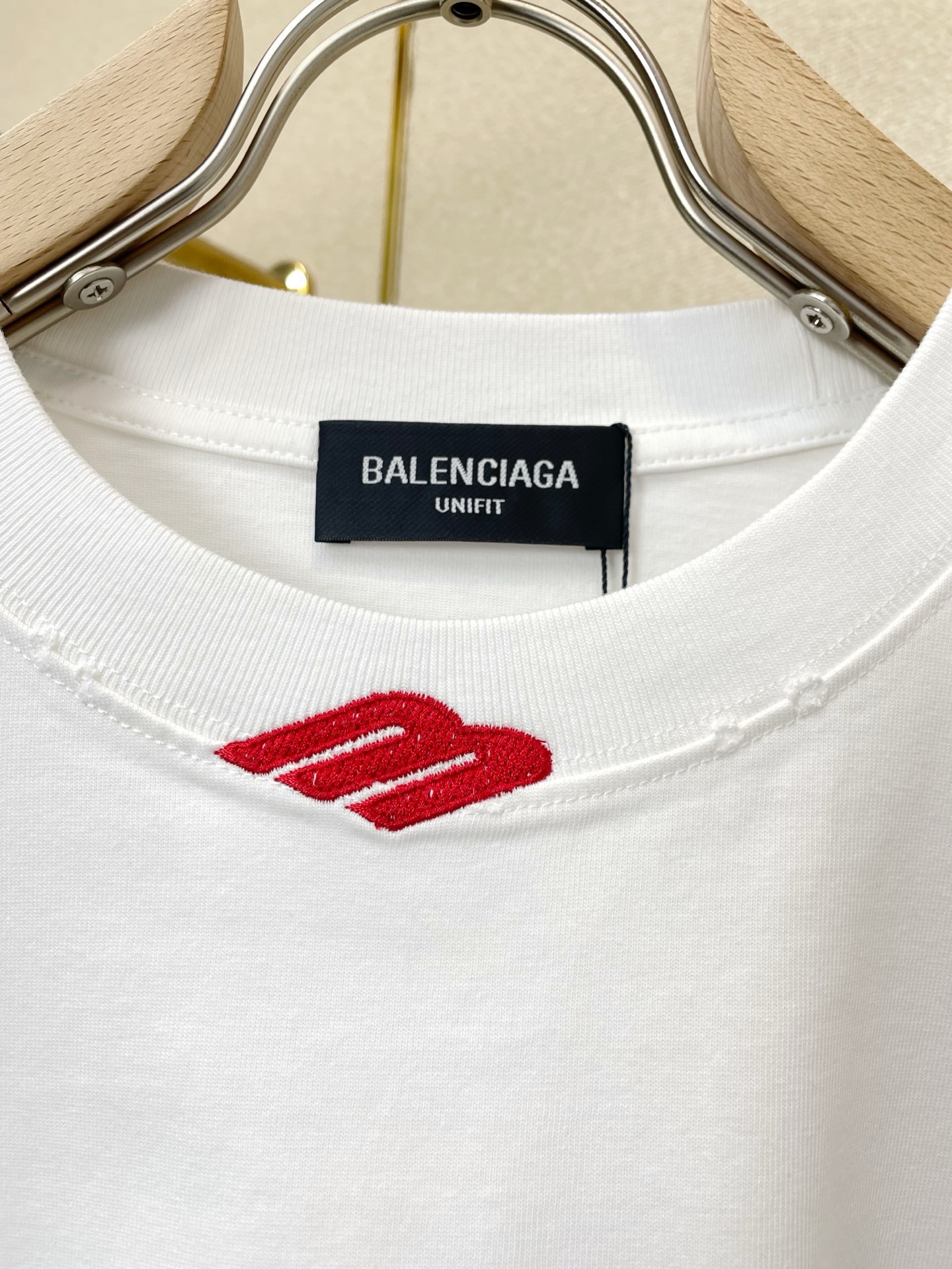 Balenciaga巴黎世家💥砸锅卖铁都要上的新款新款原单男士休闲短袖 高端定制 高端版本 时尚百搭爆款⚠️⚠️✨✨进口