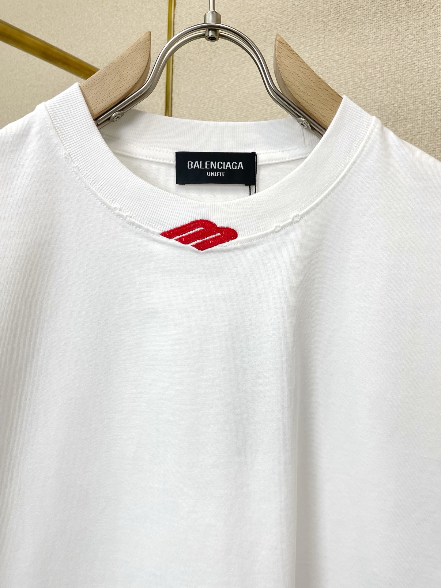Balenciaga巴黎世家💥砸锅卖铁都要上的新款新款原单男士休闲短袖 高端定制 高端版本 时尚百搭爆款⚠️⚠️✨✨进口
