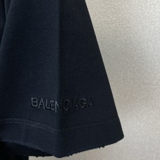 Balenciaga巴黎世家💥砸锅卖铁都要上的新款新款原单男士休闲短袖 高端定制 高端版本 时尚百搭爆款⚠️⚠️✨✨进口 Balenciaga巴黎世家💥砸锅卖铁都要上的新款新款原单男士休闲短袖 高端定制 高端版本 时尚百搭爆款⚠️⚠️✨✨进口