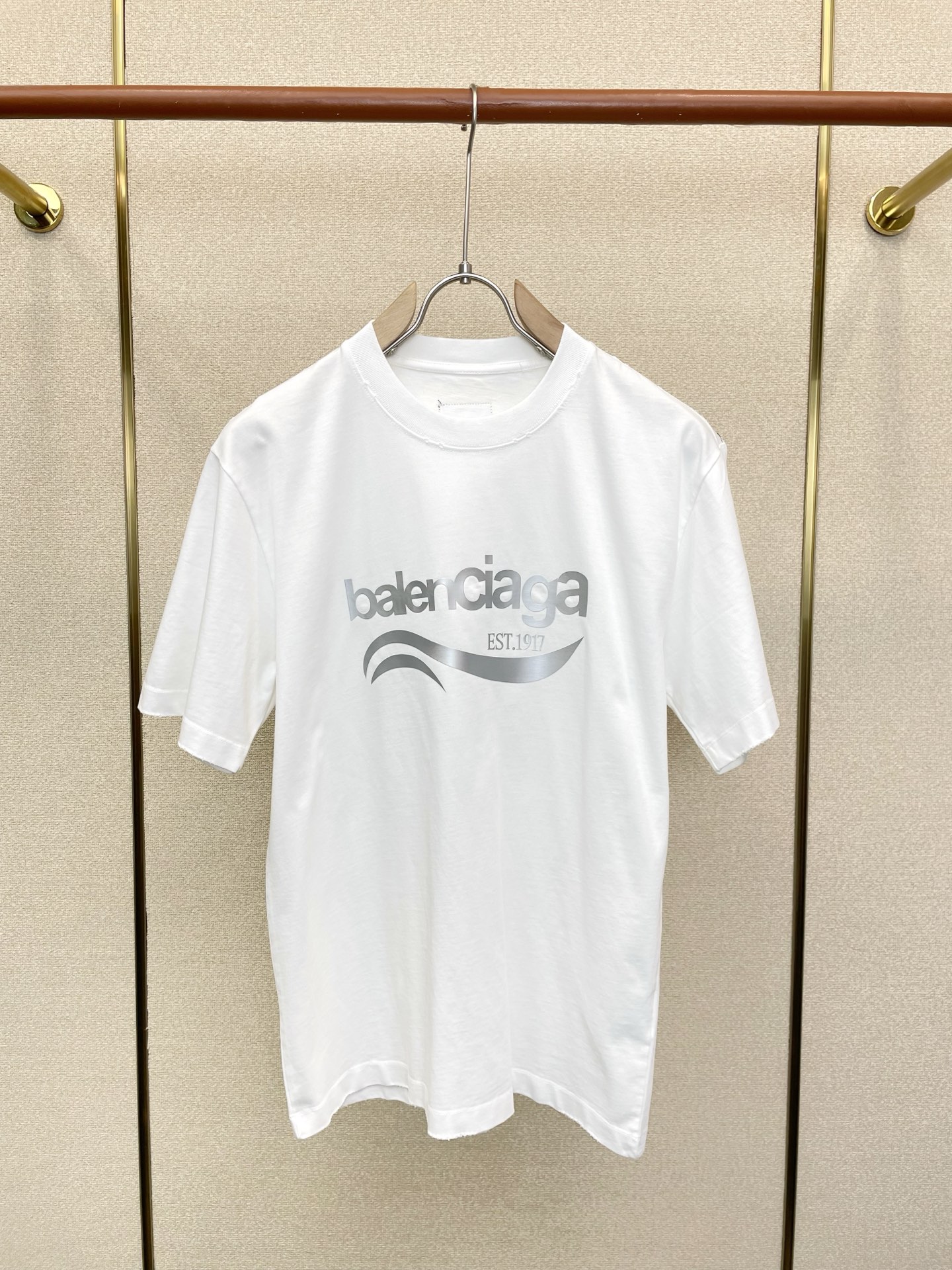 Balenciaga巴黎世家💥砸锅卖铁都要上的新款新款原单男士休闲短袖 高端定制 高端版本 时尚百搭爆款⚠️⚠️✨✨进口 Balenciaga巴黎世家💥砸锅卖铁都要上的新款新款原单男士休闲短袖 高端定制 高端版本 时尚百搭爆款⚠️⚠️✨✨进口