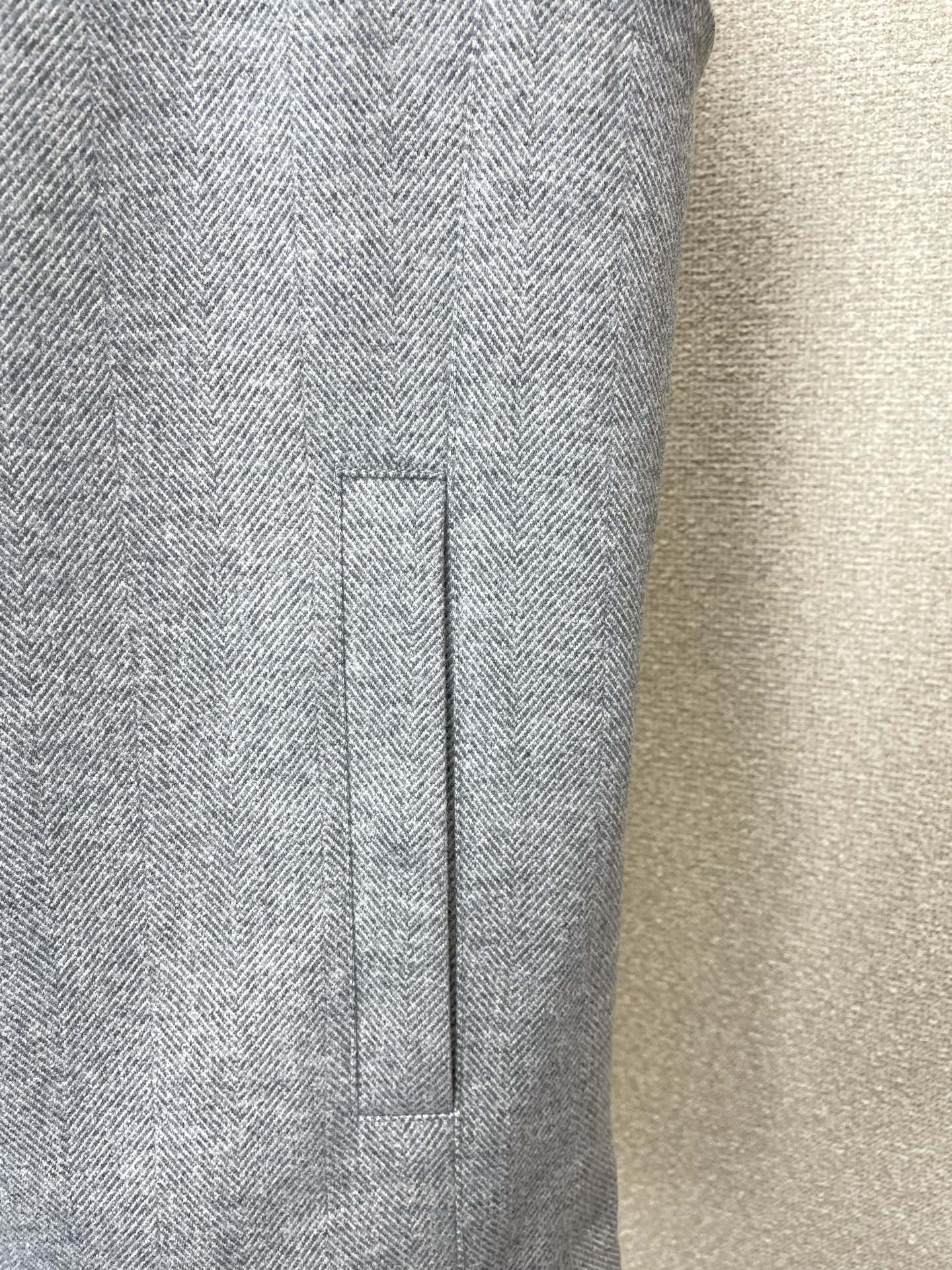 BC-Brunello Cucinali布鲁内洛·库奇内利💥砸锅卖铁都要上的新款新款原单男士休闲立领马甲 针织羊毛外套 